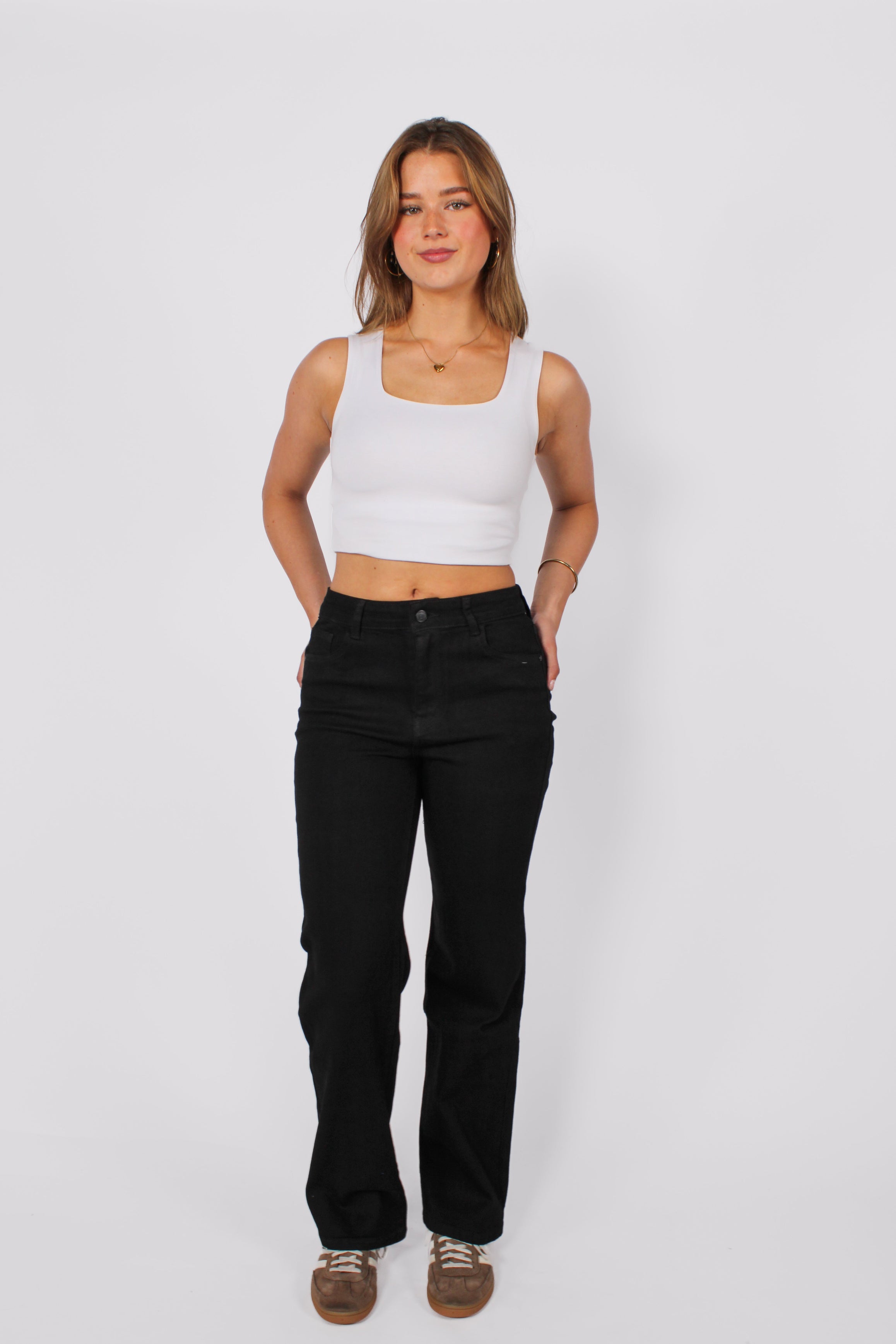 STRAIGHT LEG JEANS 2060 - BLACK