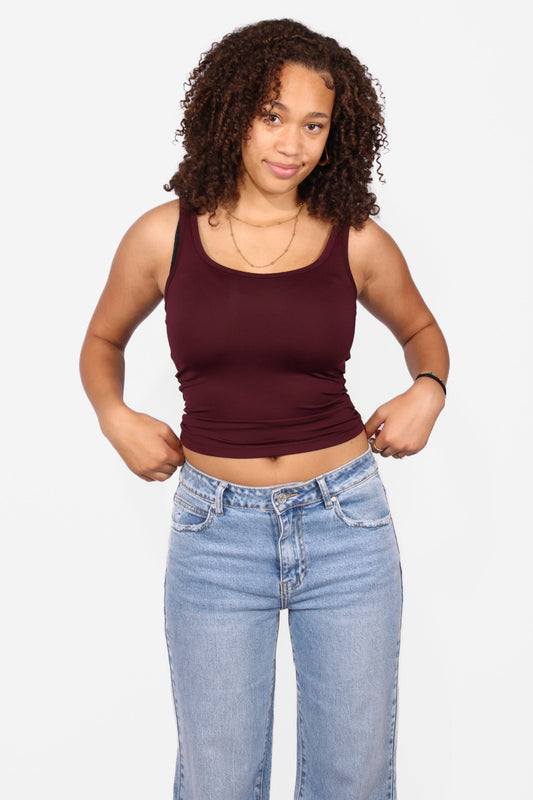 BODY HUG TOP
