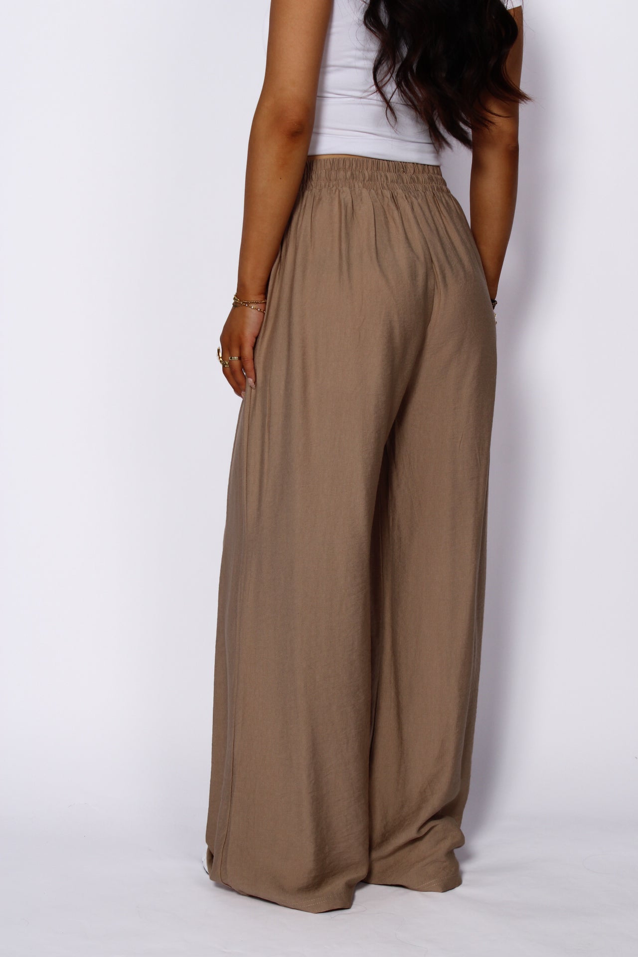 AIRY WAVE PANTS - CAMEL