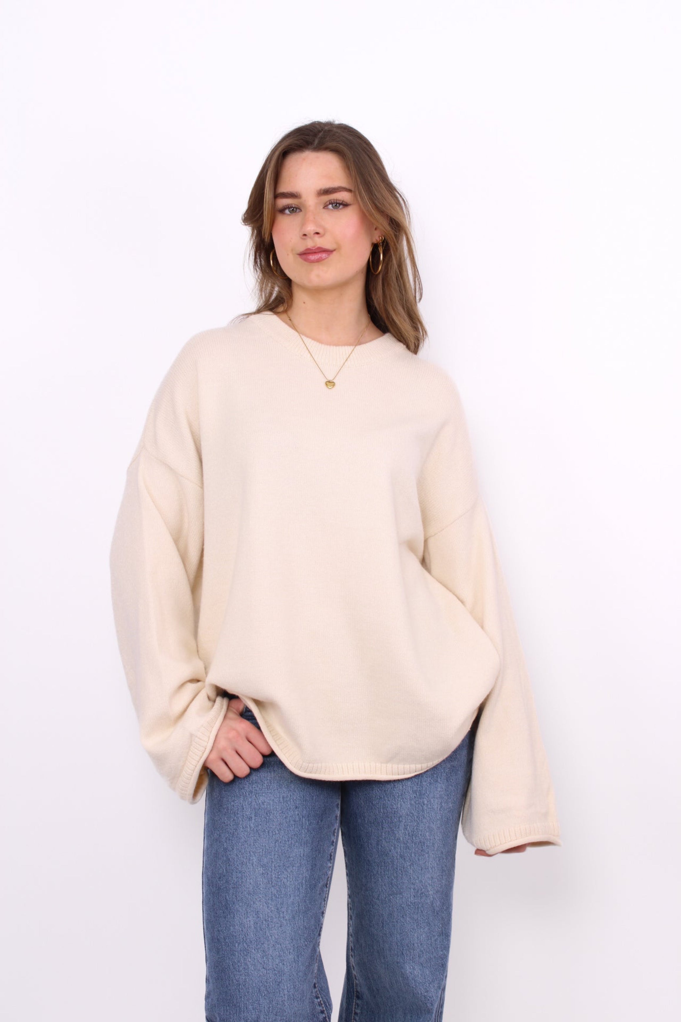 CUDDLE UP SWEATER - BEIGE