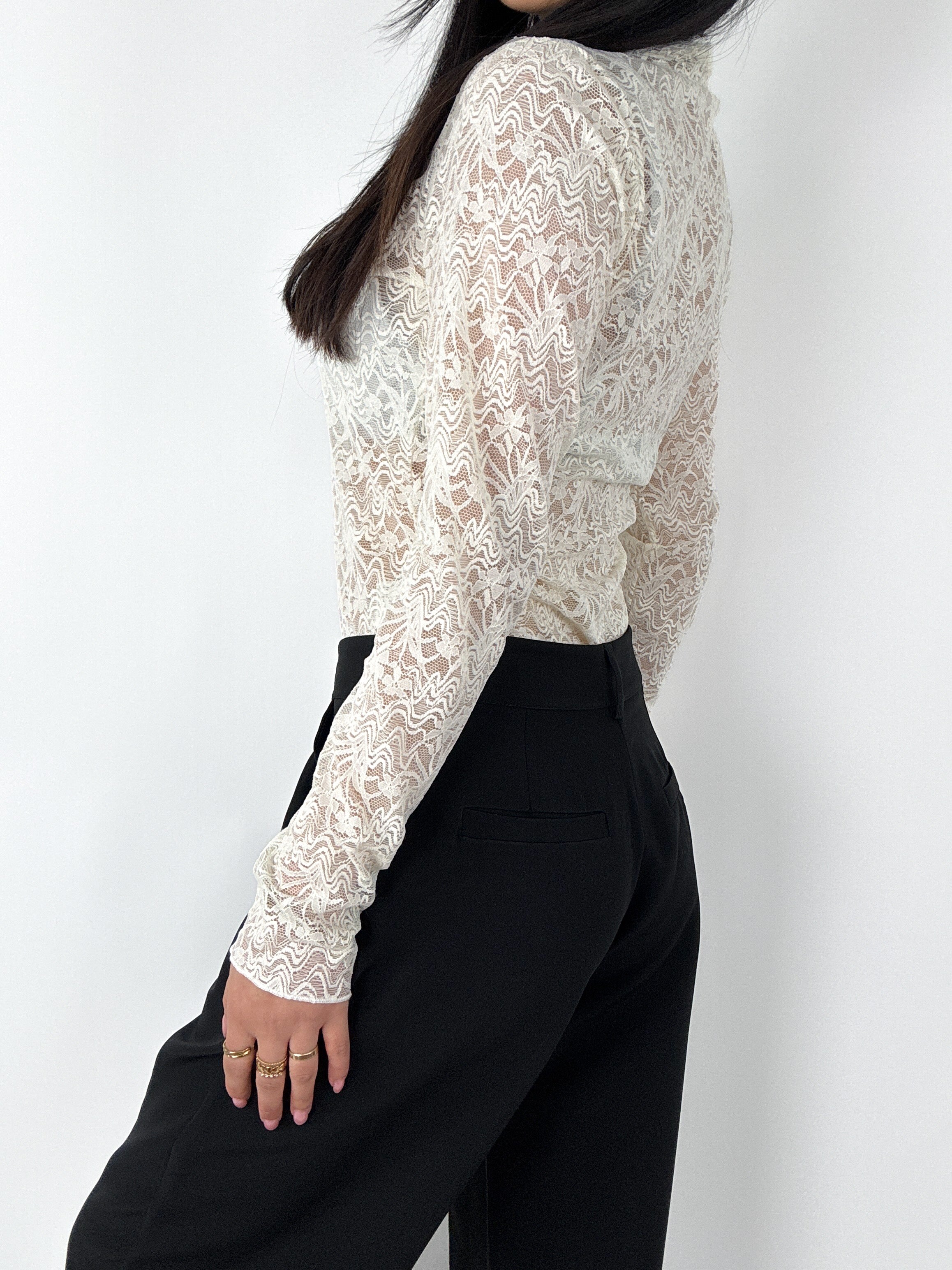 MILEY LACE TOP - BEIGE