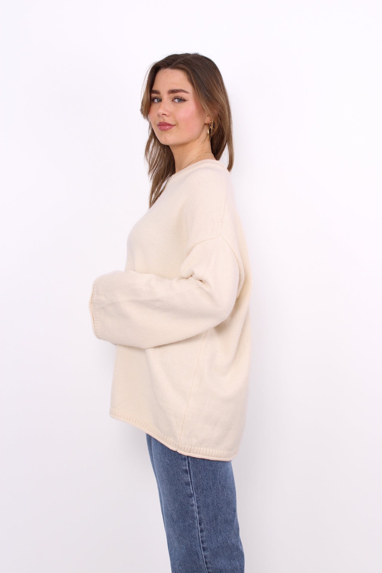 CUDDLE UP SWEATER - BEIGE