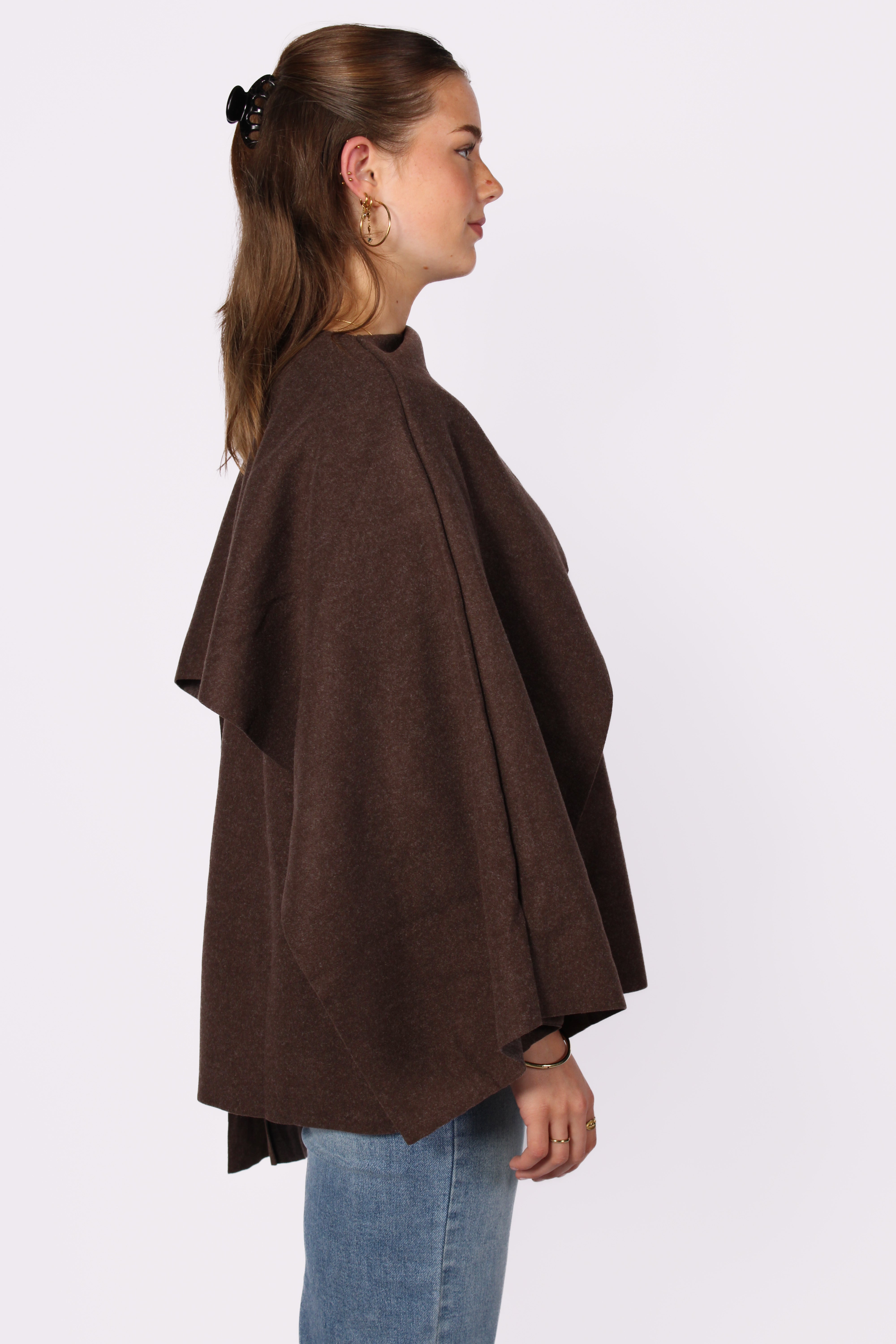 CLASSIC PONCHO - BROWN