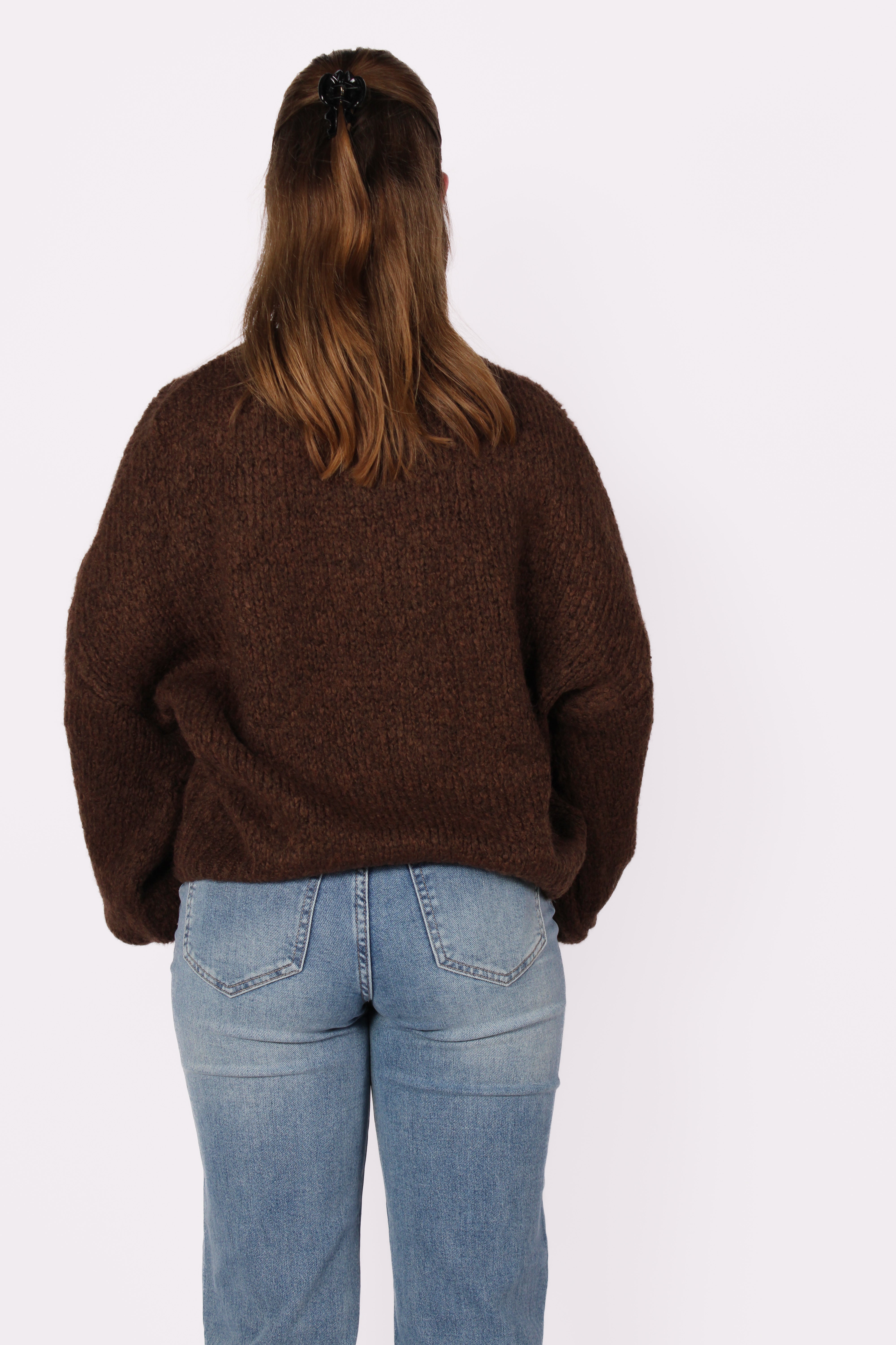 STAY COZY KNIT - BROWN