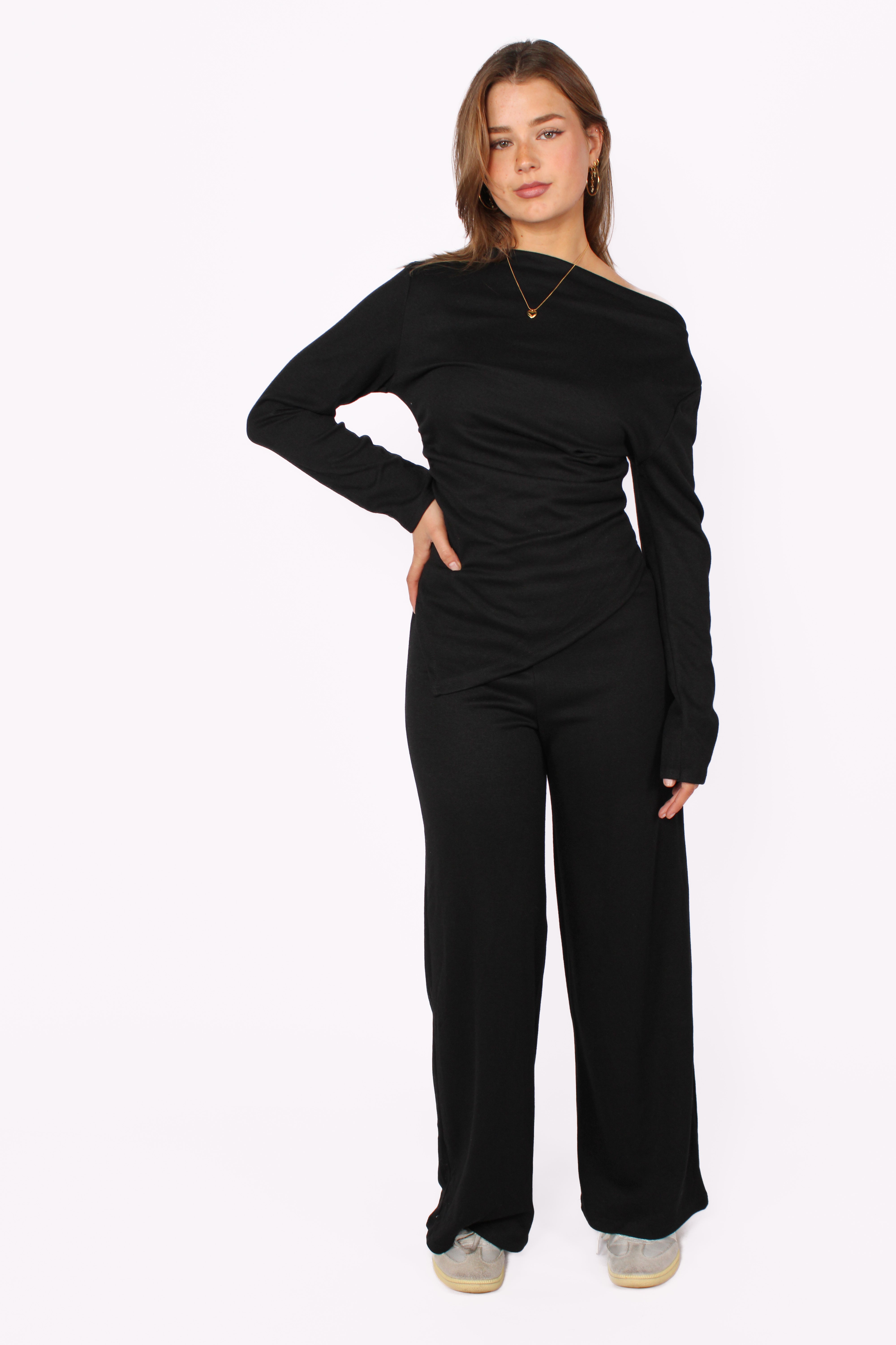 MOLLY SET - BLACK