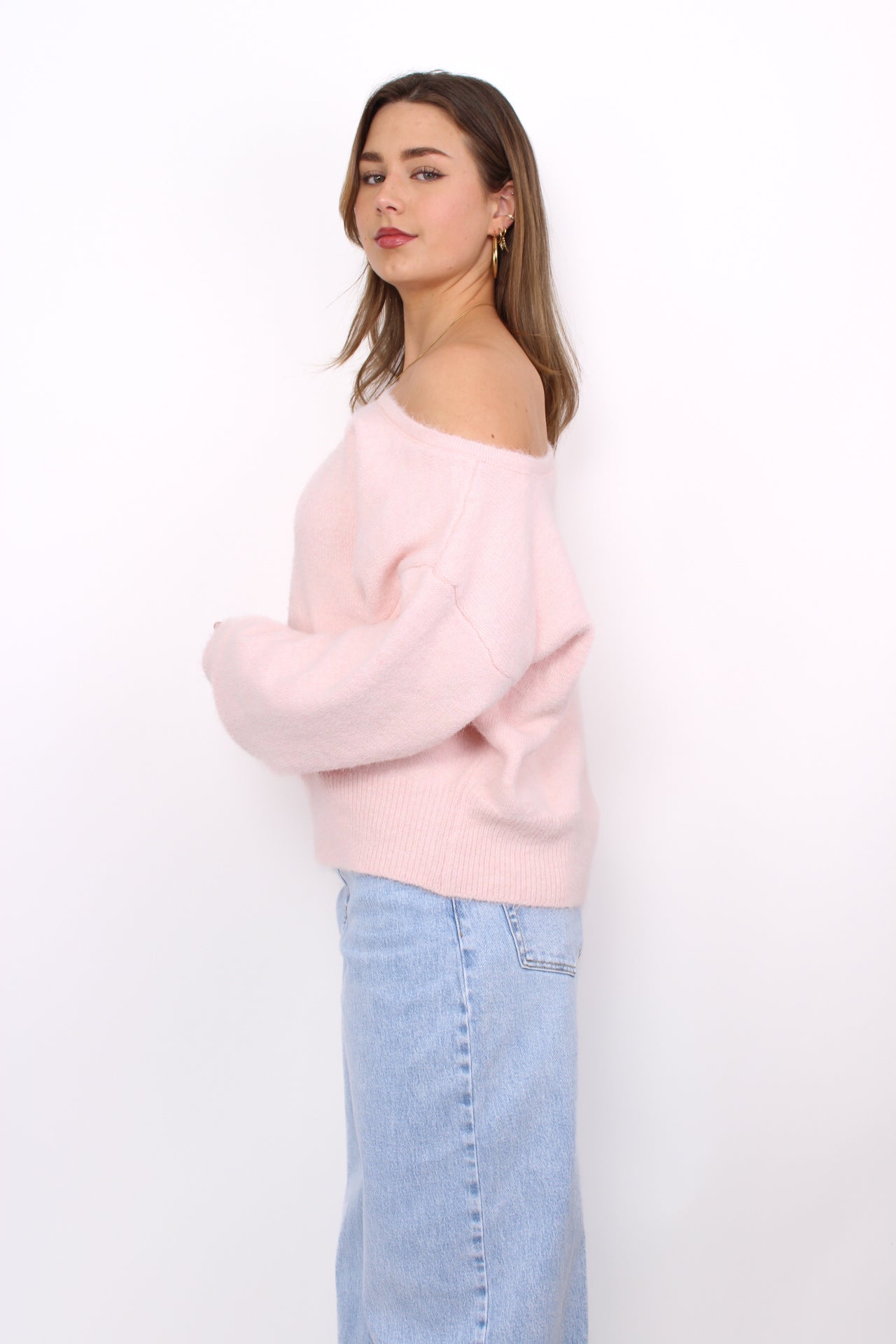 FLUFFY OFF SHOULDER SWEATER - LIGHT PINK