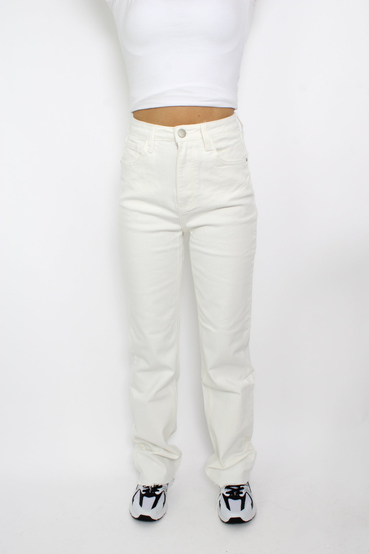 Wide leg witte spijkerbroek met een losse, comfortabele pasvorm.