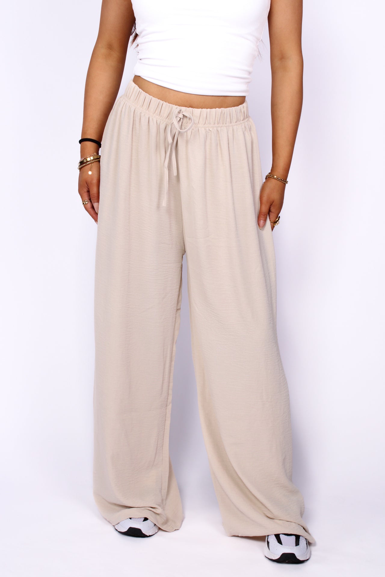 PRE ORDER 10 JULI! SOFT FLOW PANTS - CREME