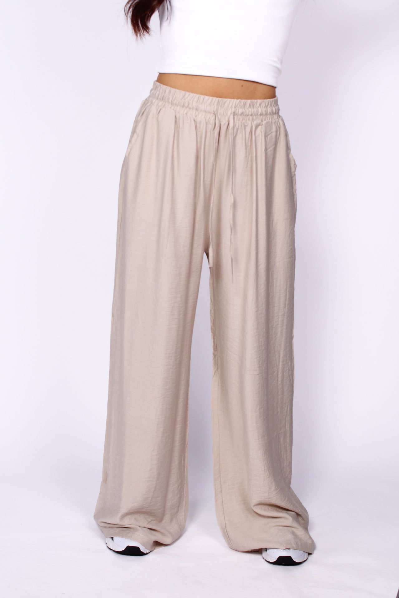AIRY WAVE PANTS - BEIGE