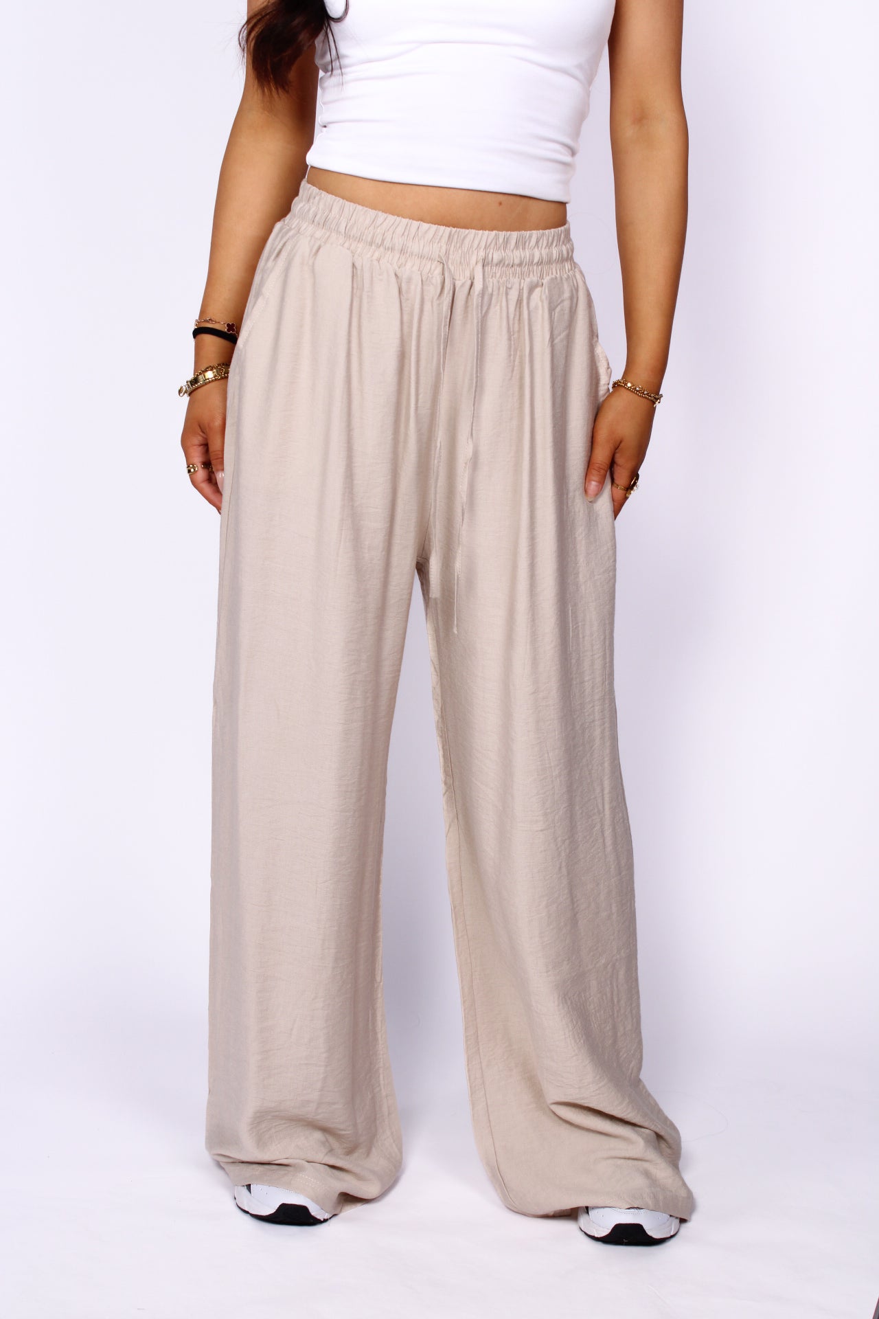 AIRY WAVE PANTS - BEIGE