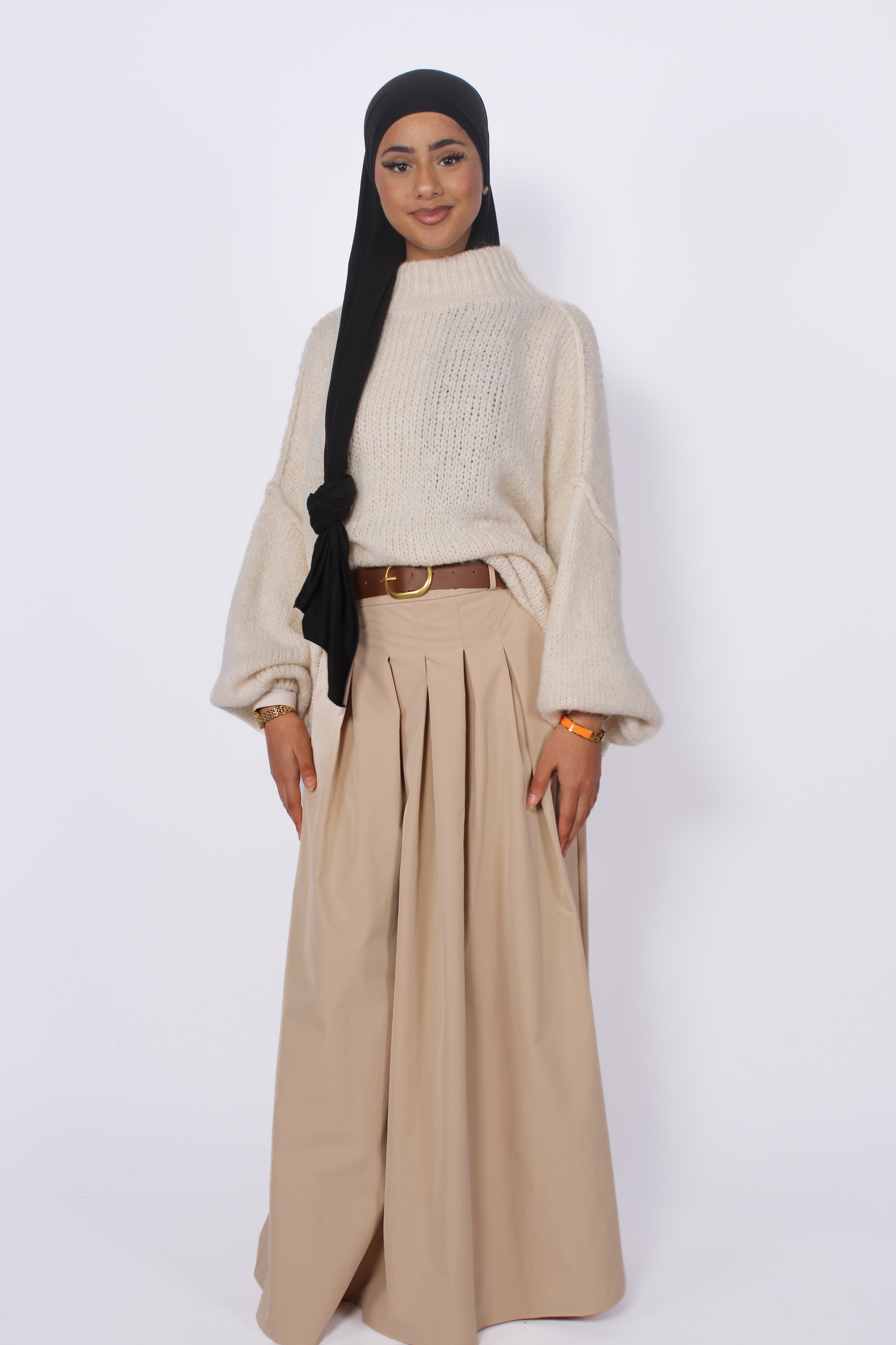 PLEATED MAXI SKIRT - BEIGE