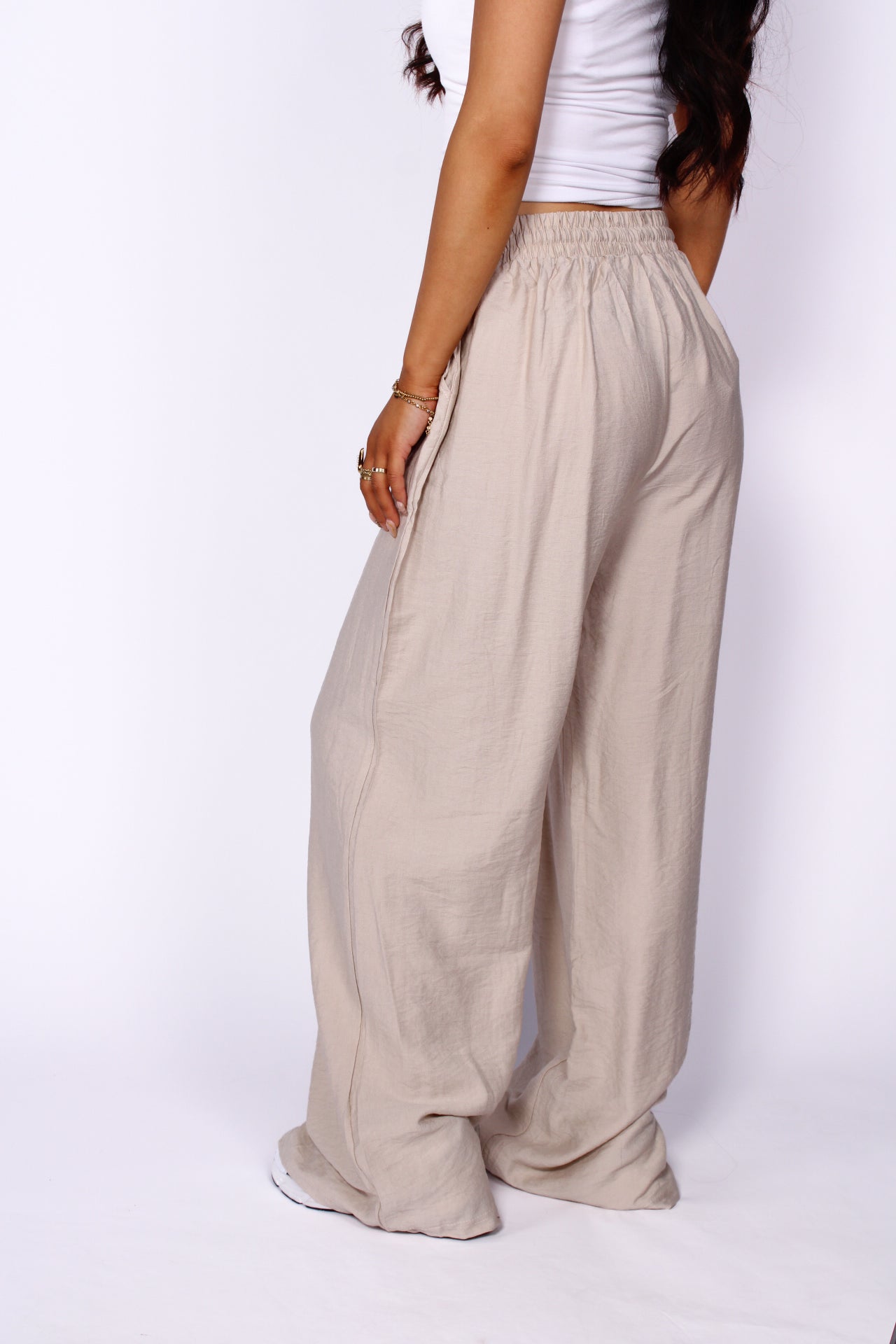 AIRY WAVE PANTS - BEIGE