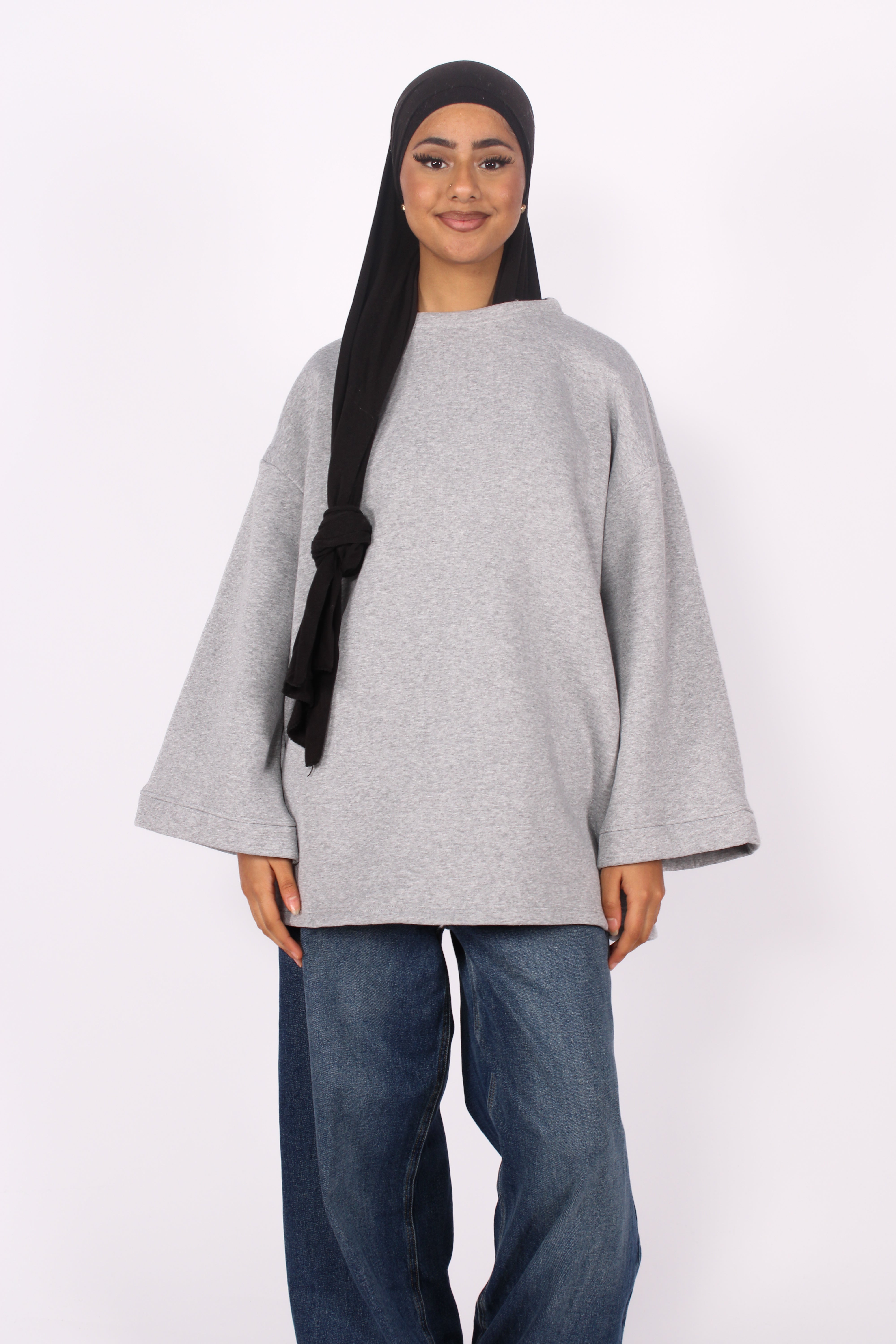 WARM HUGS SWEATER - GREY MARL