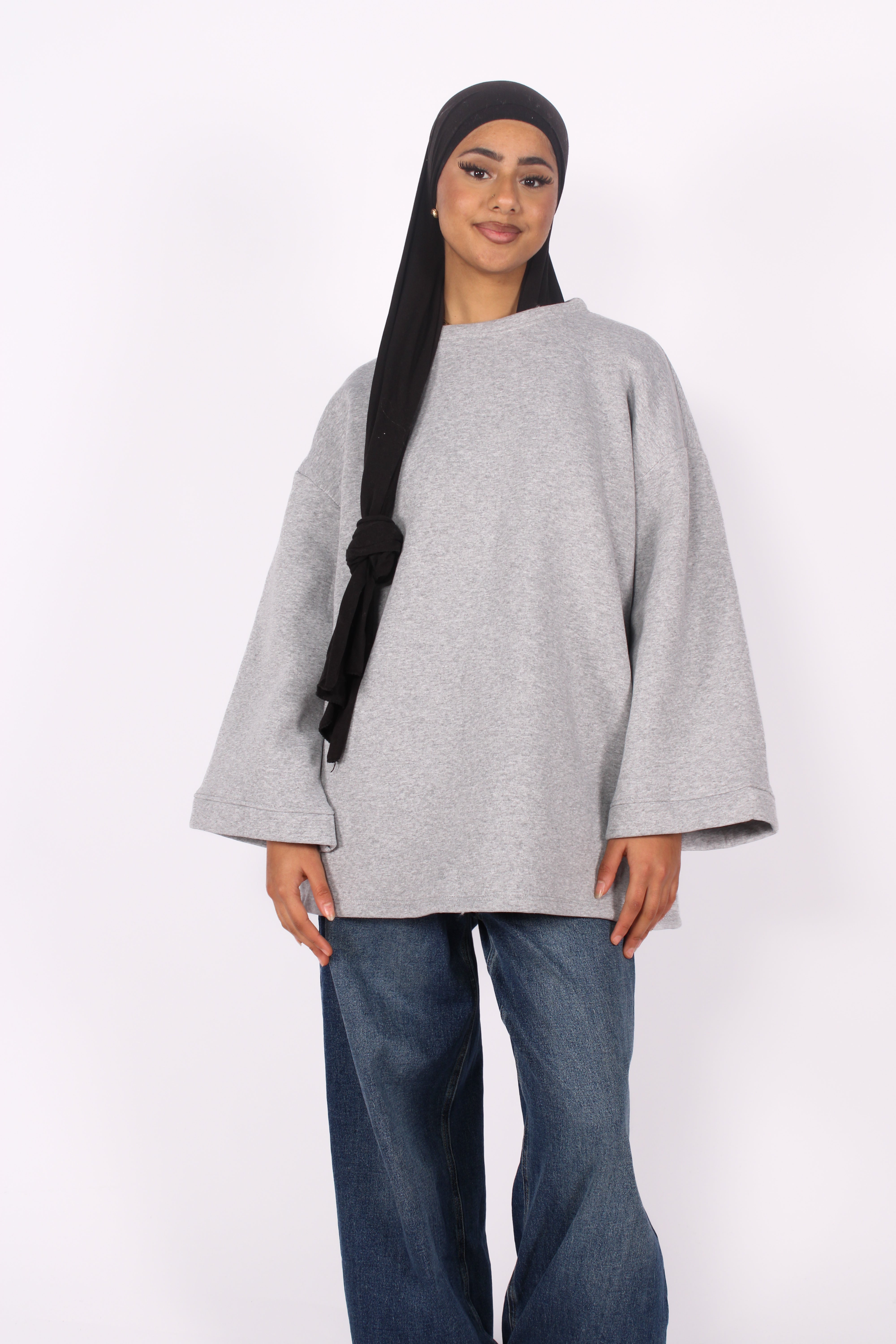 WARM HUGS SWEATER - GREY MARL