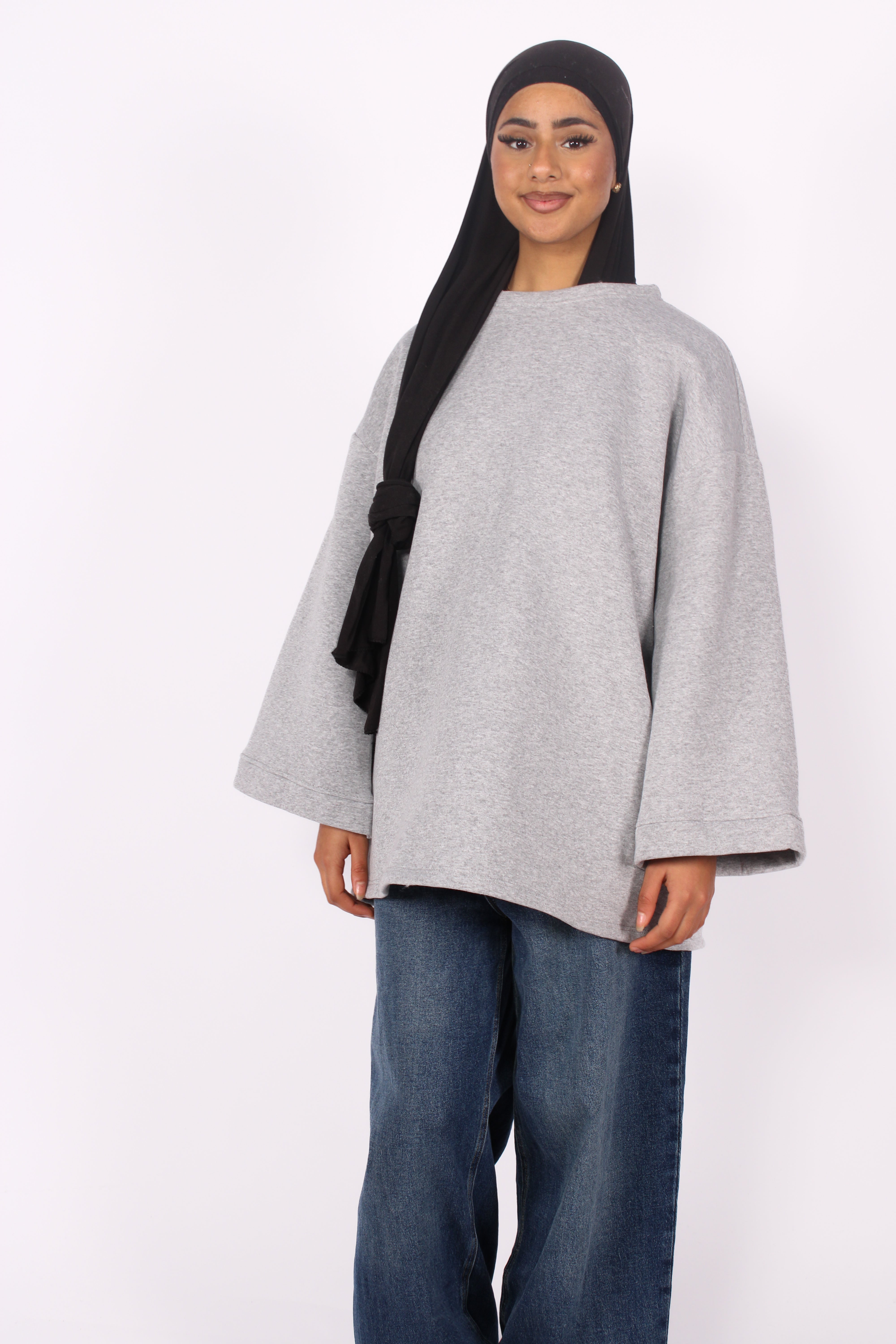 WARM HUGS SWEATER - GREY MARL