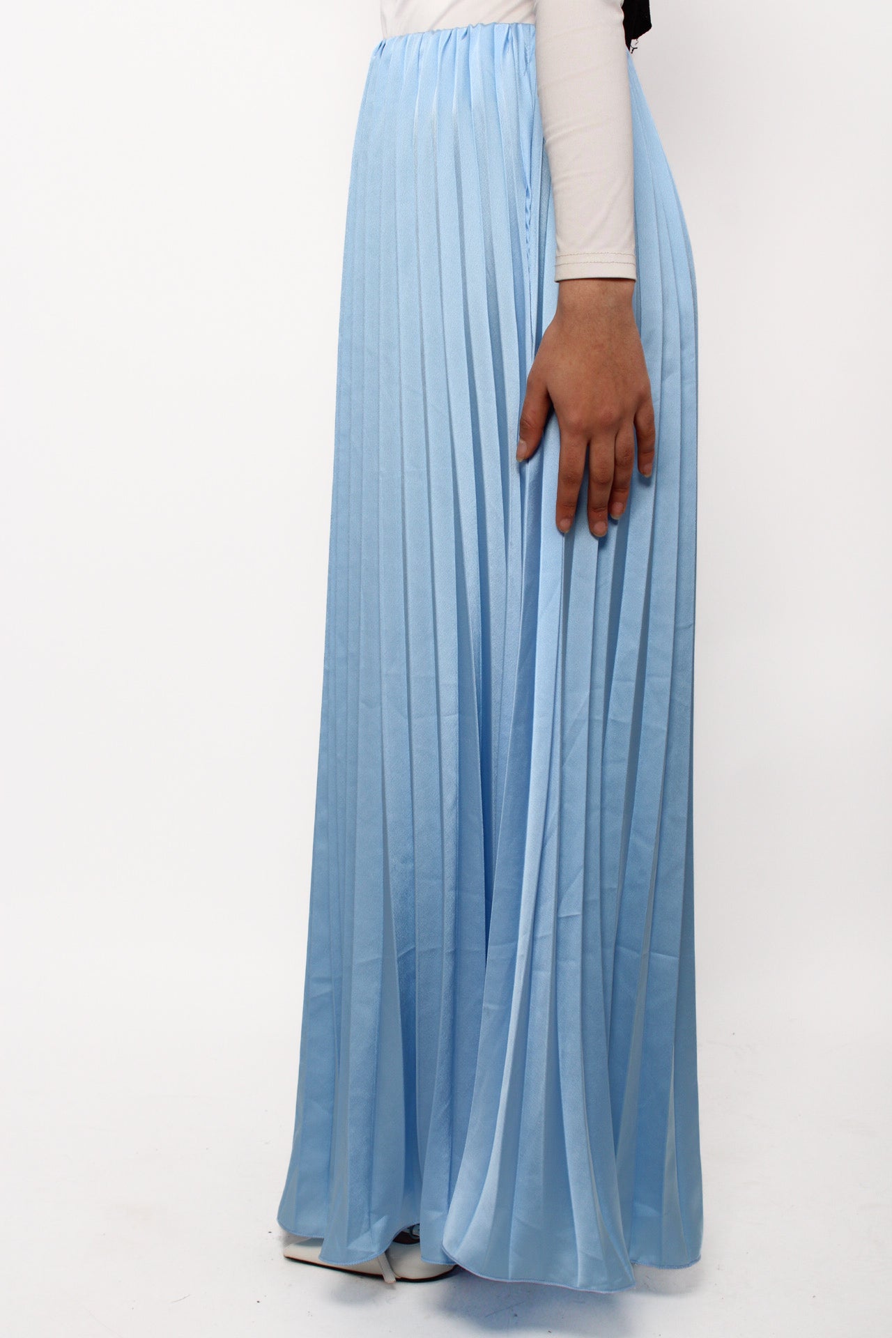 PLISSE MAXI SKIRT - SKY BLUE