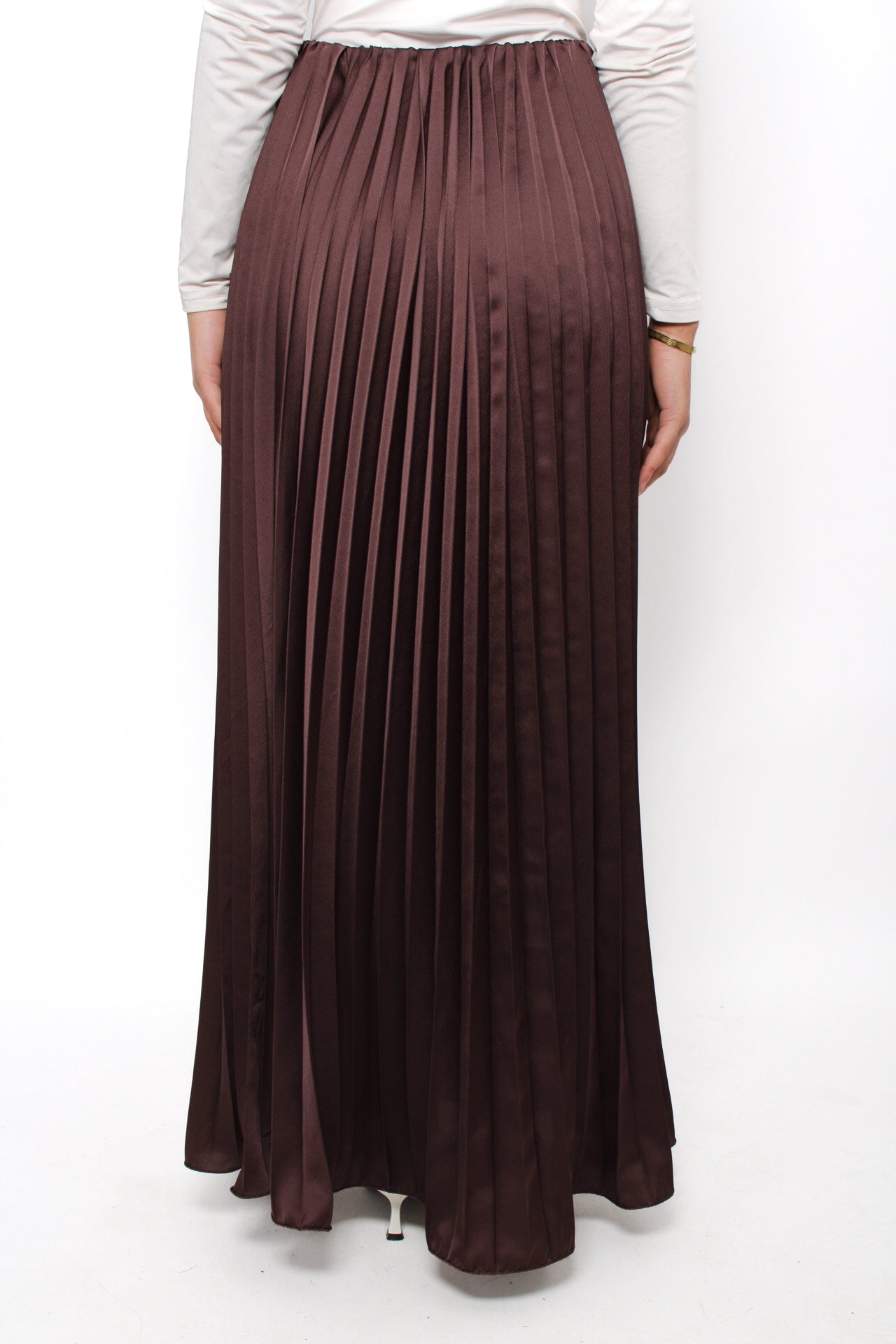 PLISSE MAXI SKIRT - BROWN