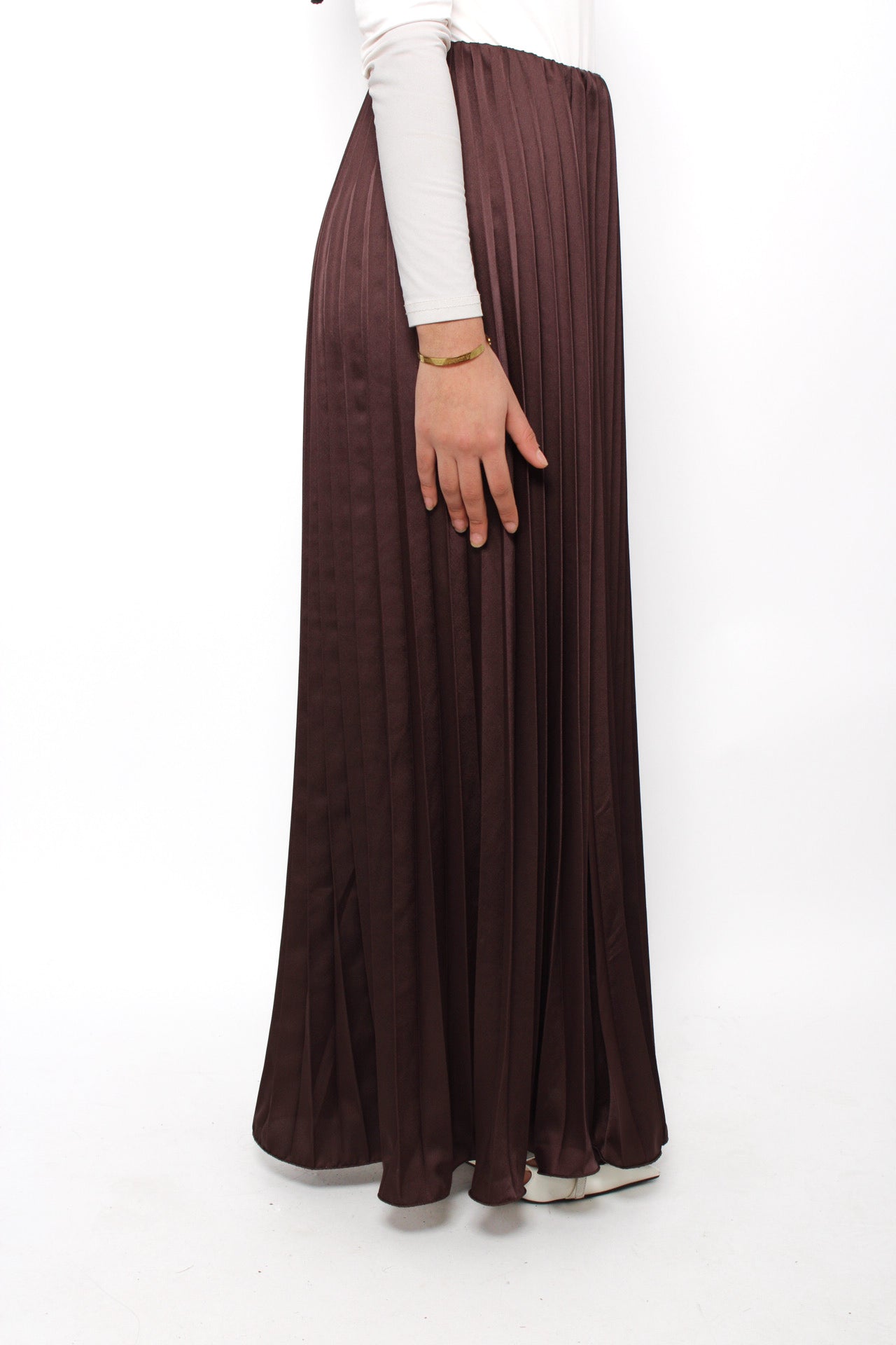 PLISSE MAXI SKIRT - BROWN