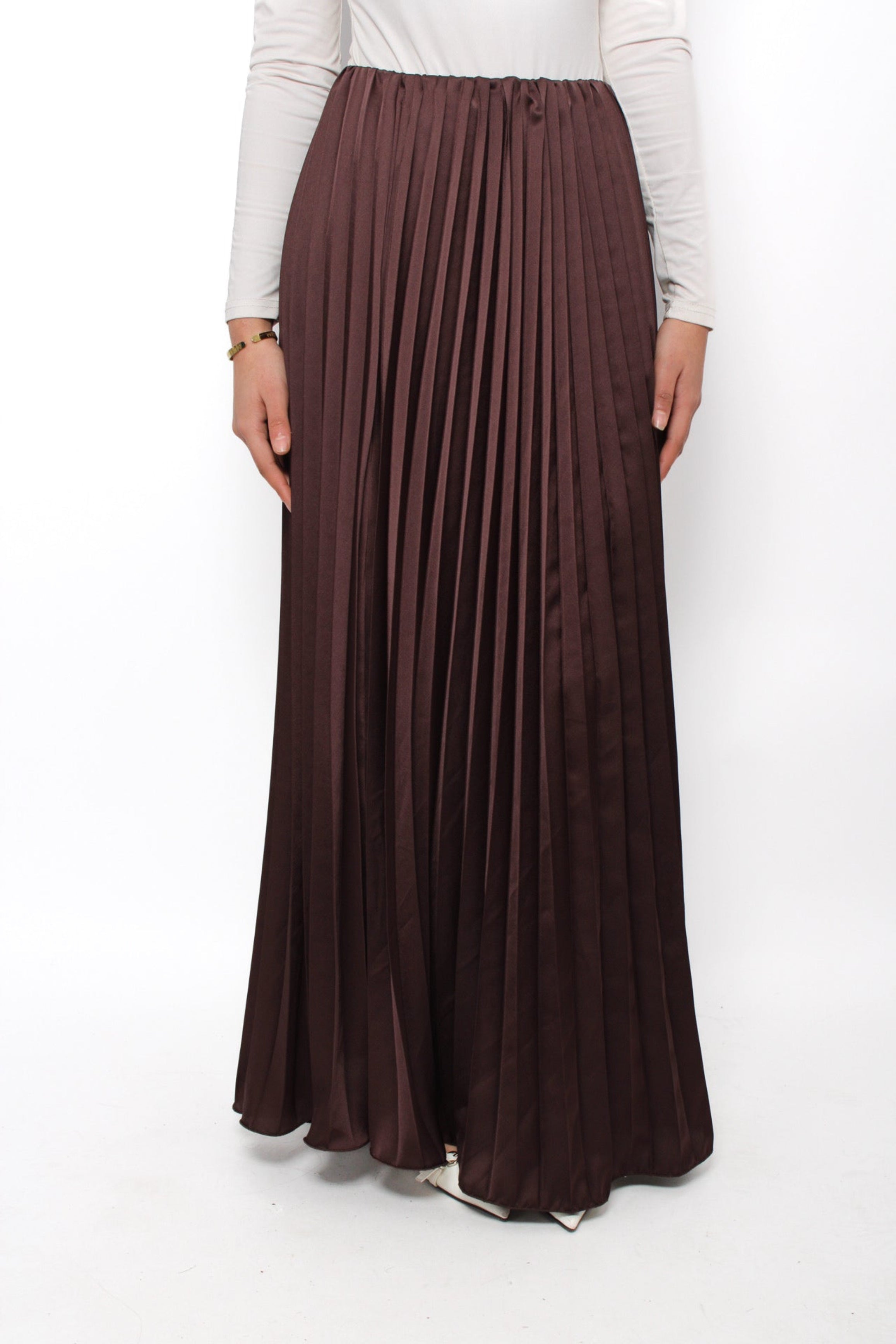 PLISSE MAXI SKIRT - BROWN