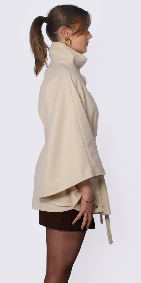 BELT CAPE JACKET - CREME