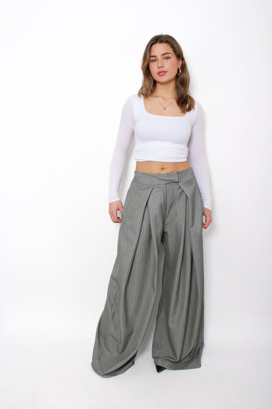 MADISON PINSTRIPE TROUSER - GREY