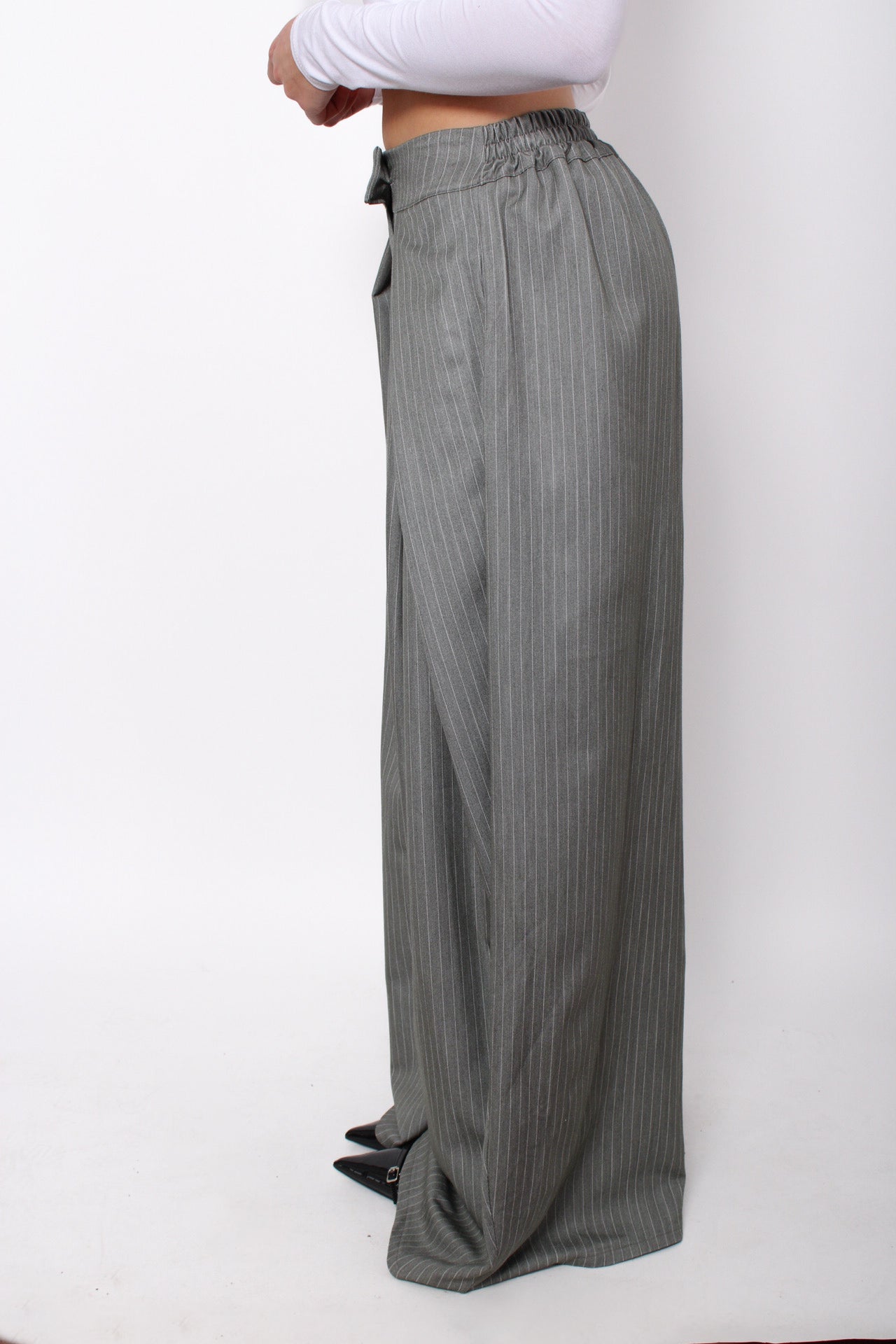 MADISON PINSTRIPE TROUSER - GREY