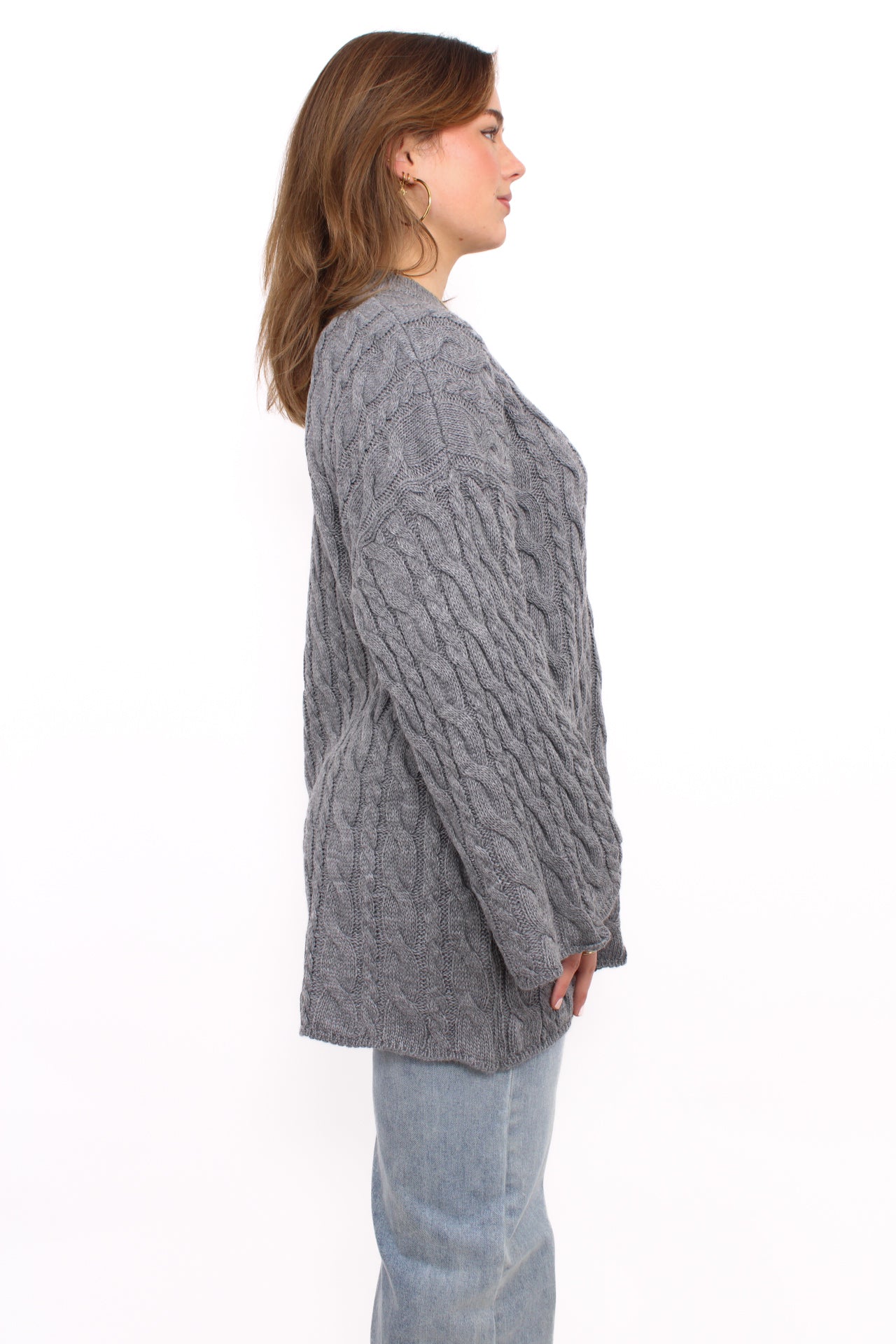 CABLE KNIT - GREY