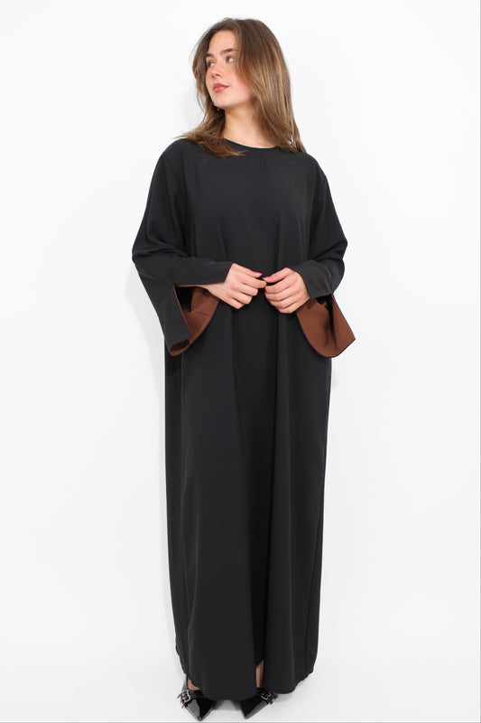 CLASSIC WITH A TWIST DRESS BLACK