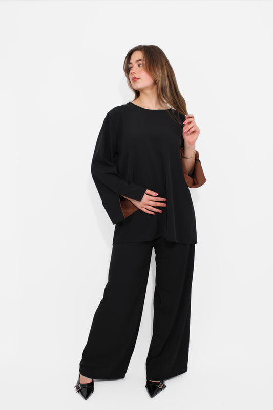 CLASSIC WITH  A TWIST SET BLACK