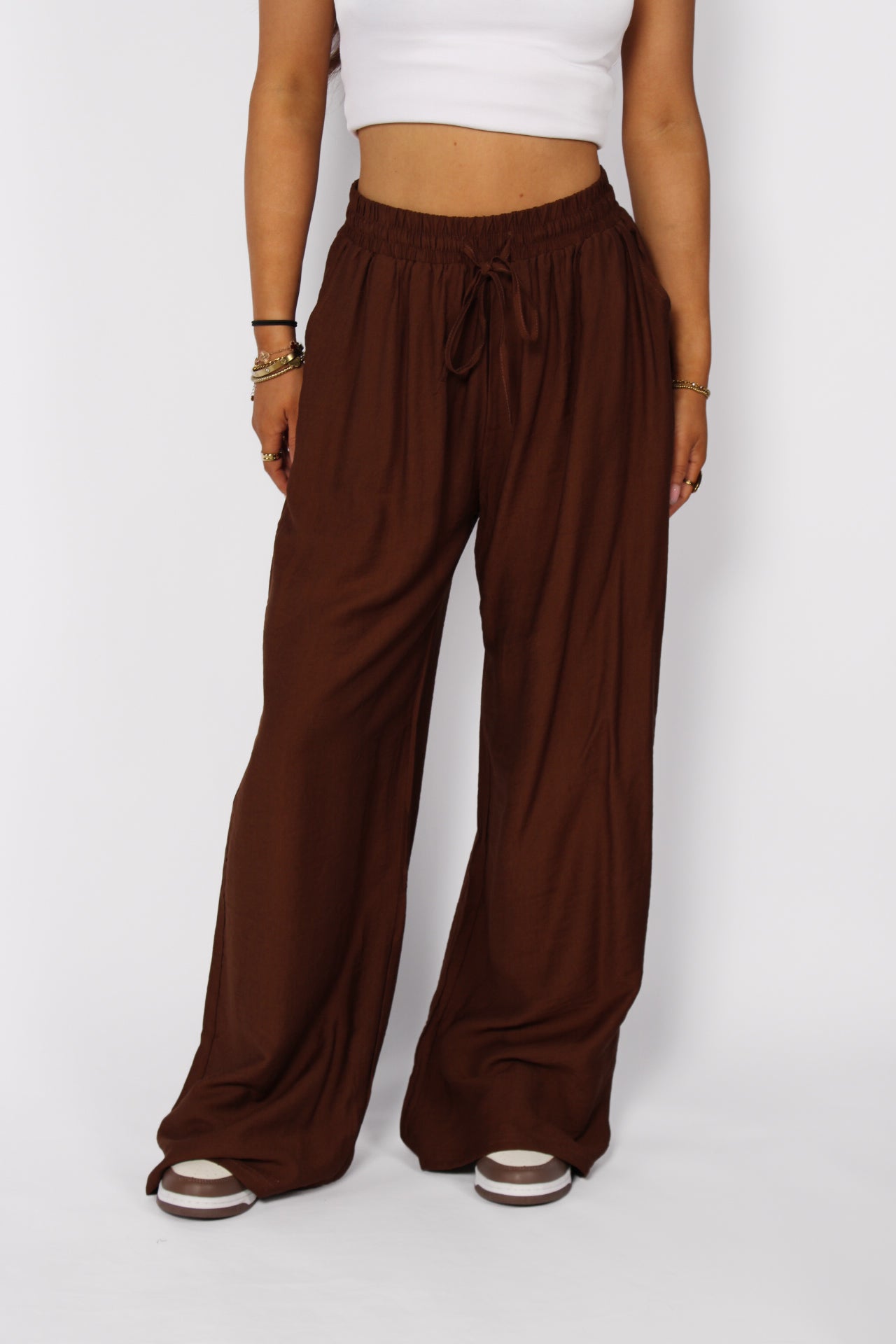 AIRY WAVE PANTS - BROWN