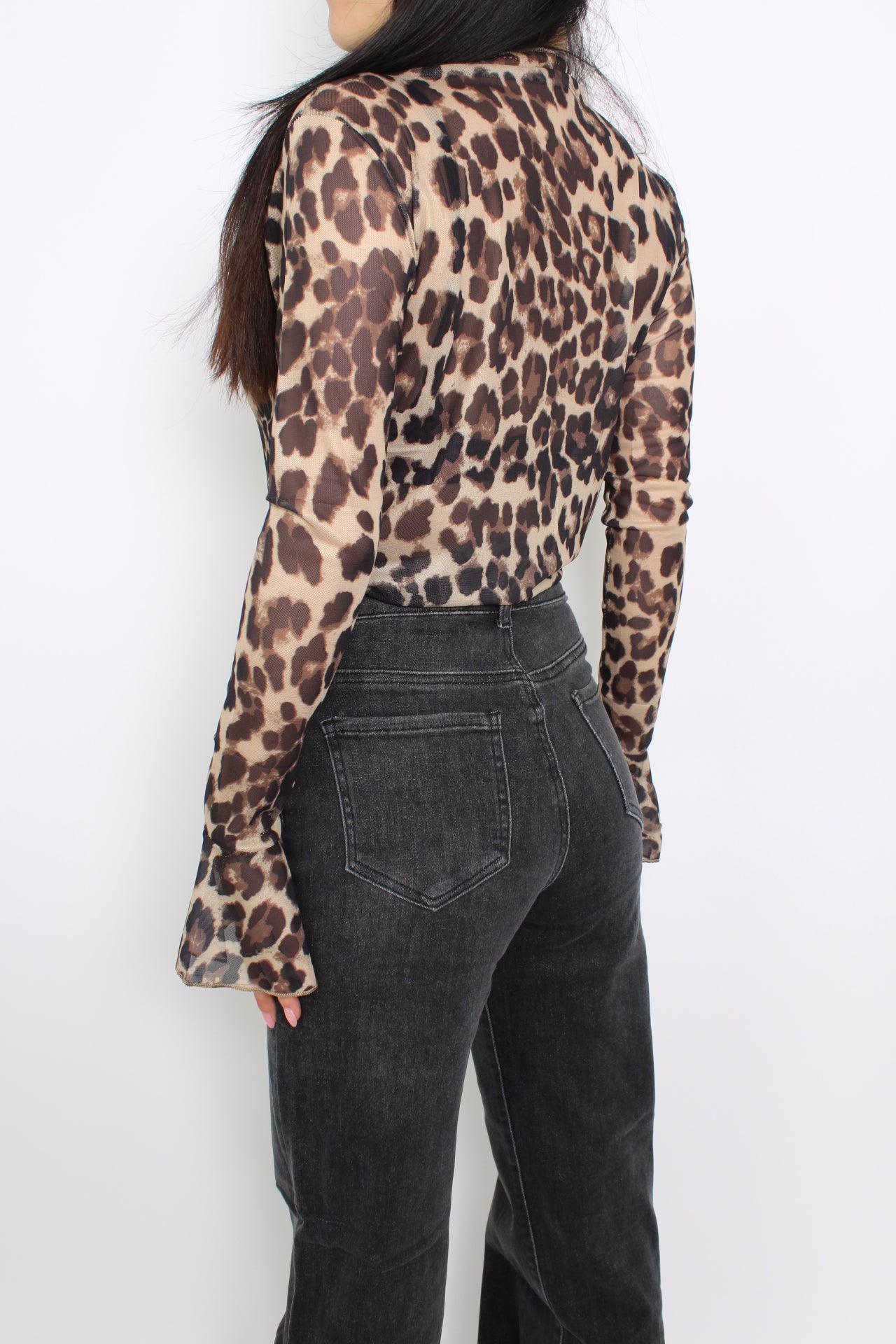 LEOPARD MESH TOP - LIGHT BROWN