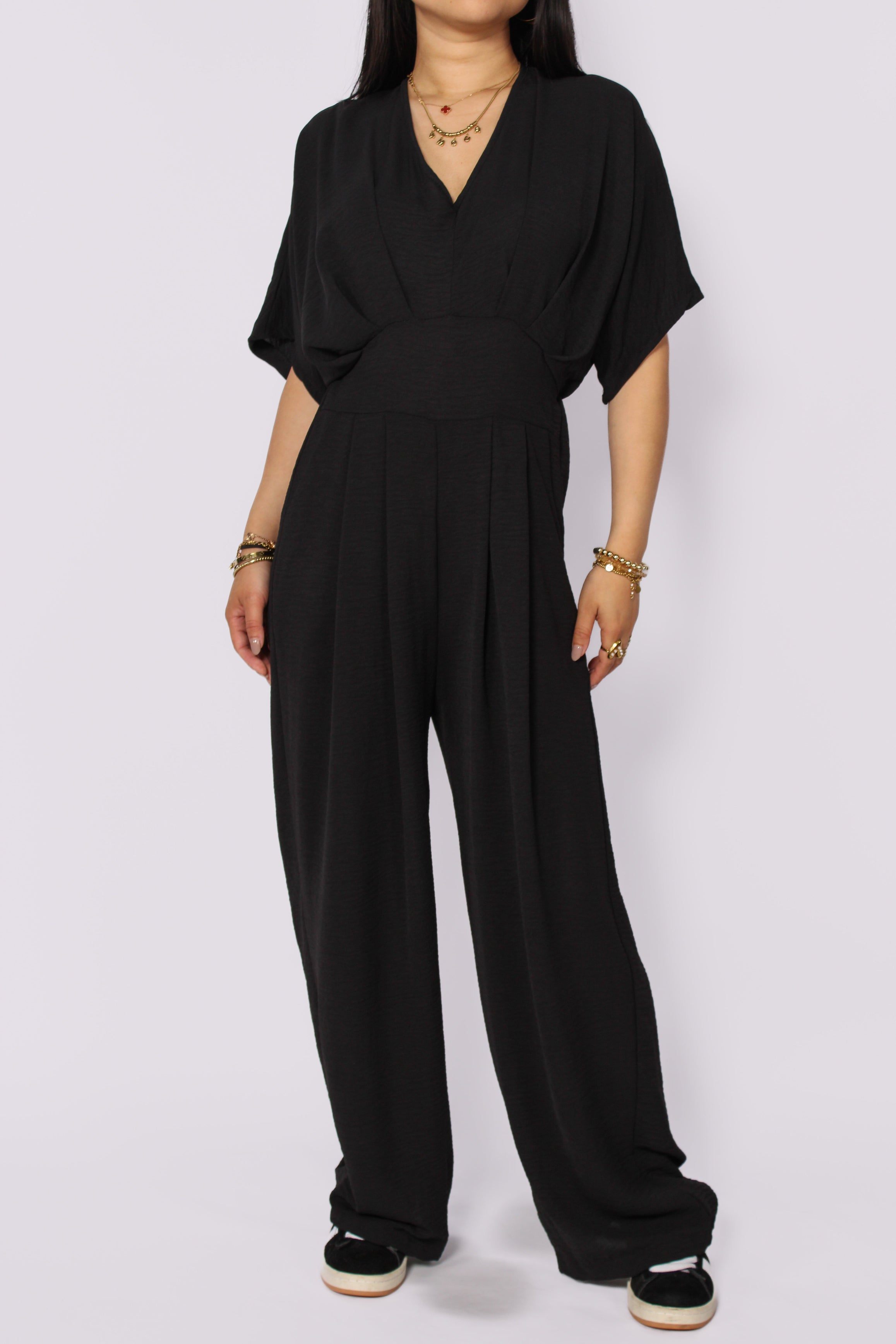 CHIC IN ONE JUMPSUIT - BLACK