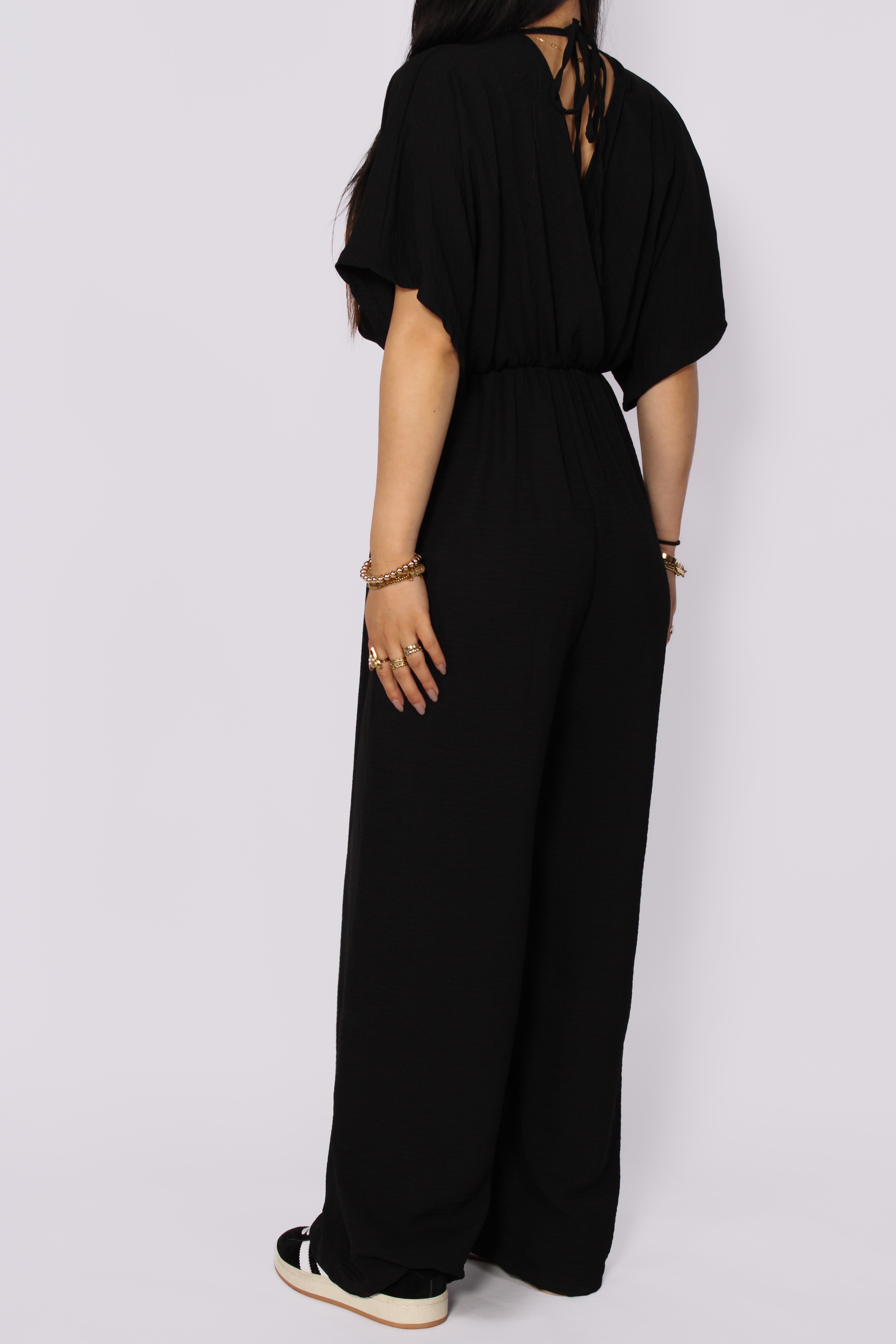 CHIC IN ONE JUMPSUIT - BLACK