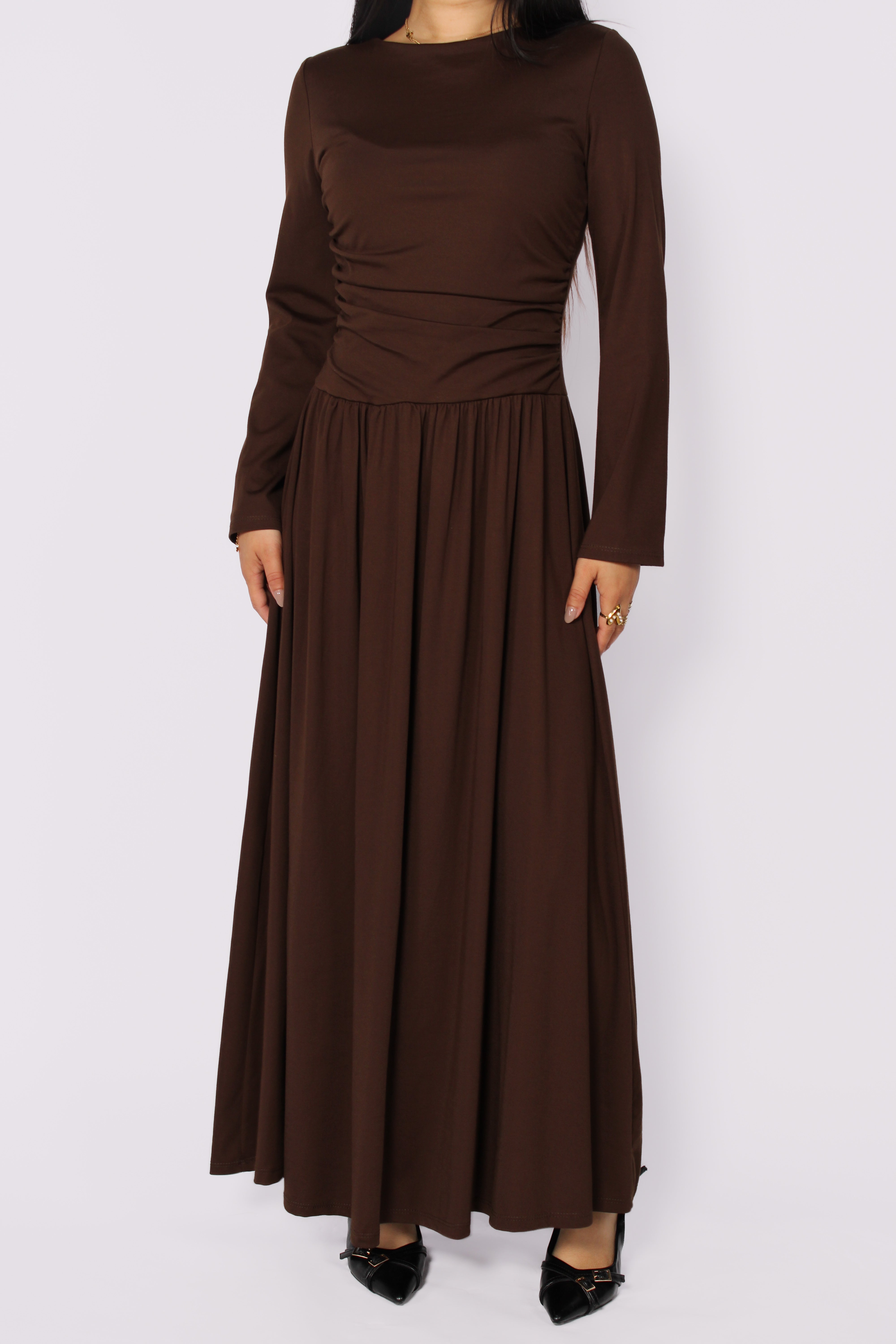 SOFT DRAPE DRESS - BROWN