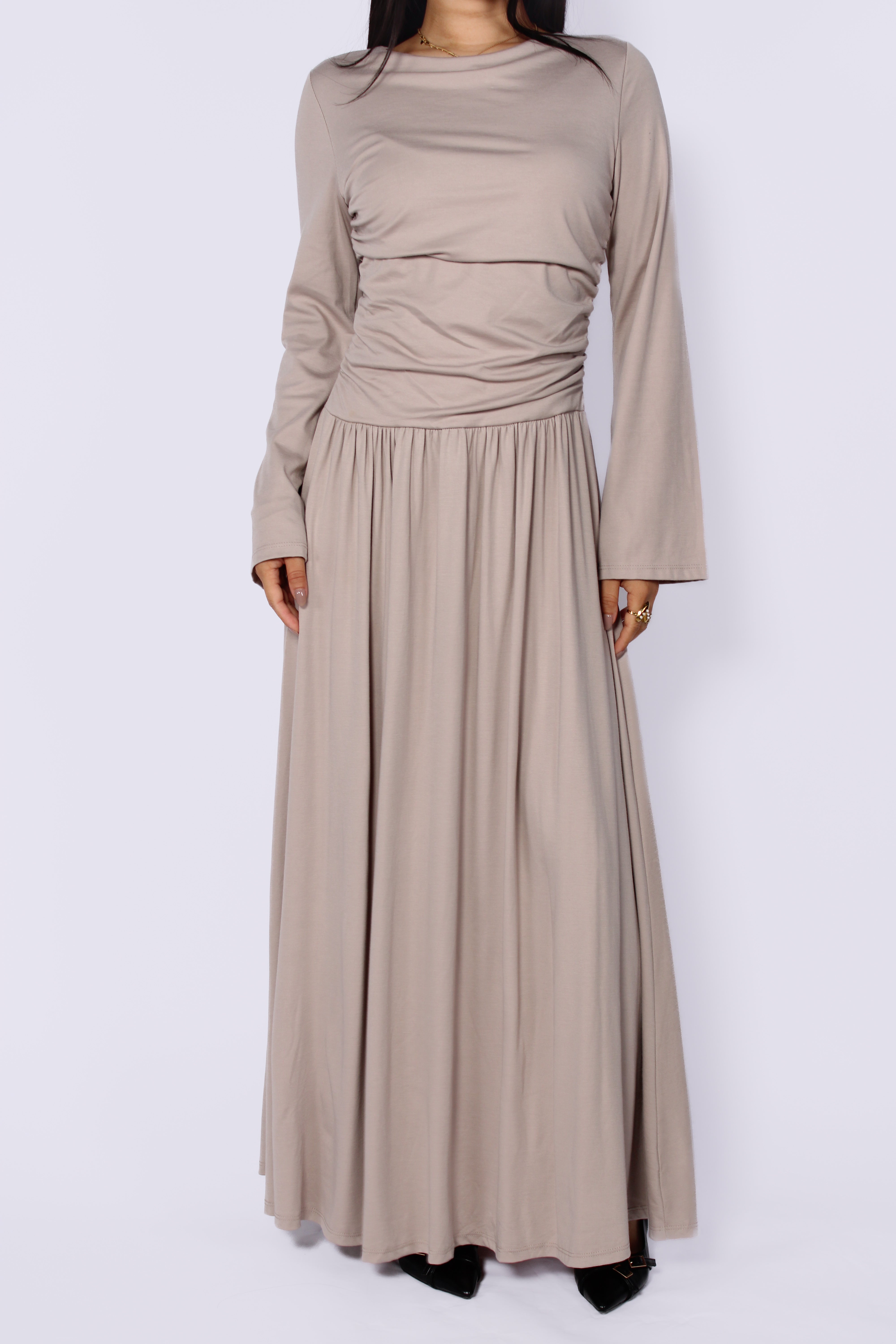 SOFT DRAPE DRESS - LIGHT TAUPE