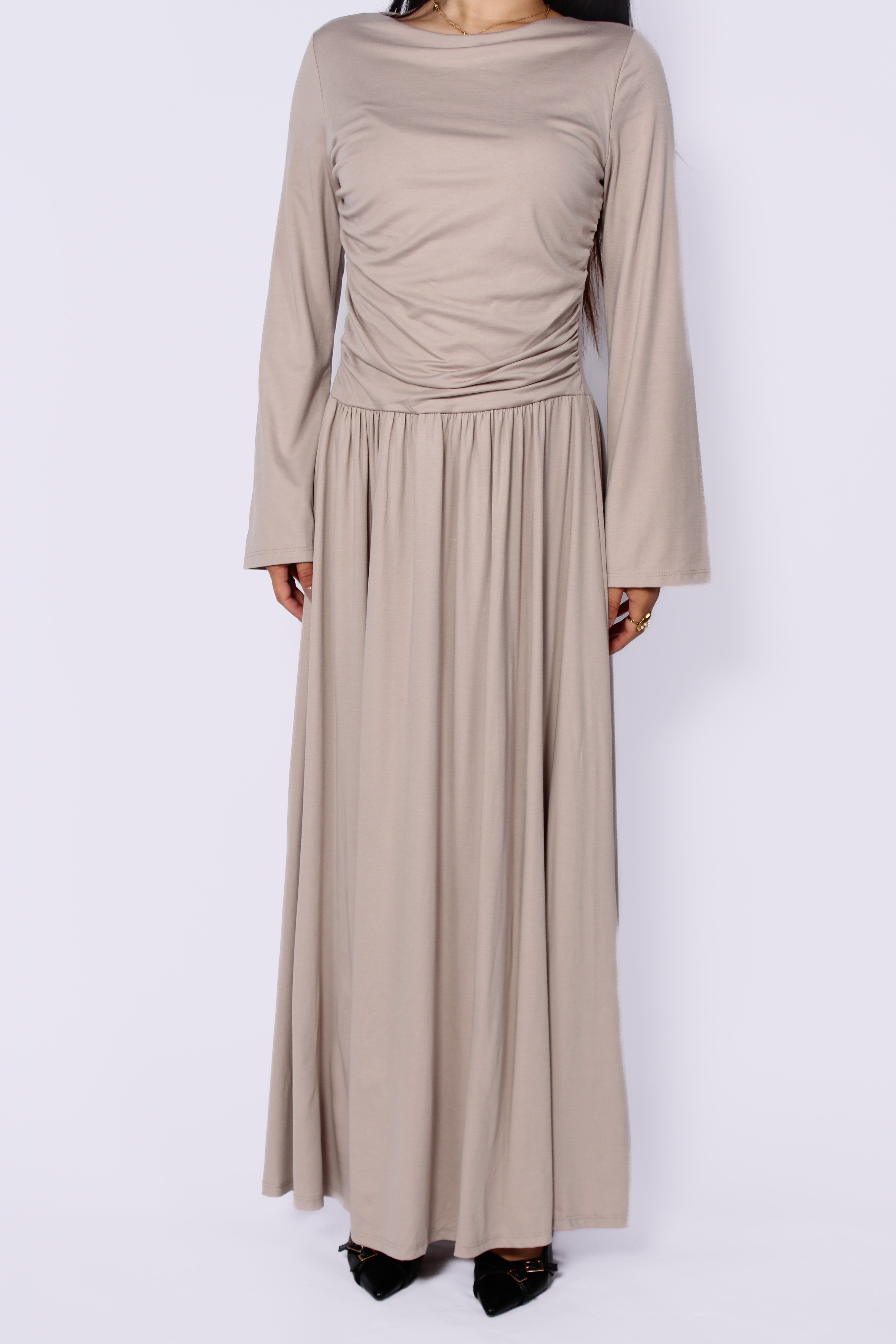 SOFT DRAPE DRESS - LIGHT TAUPE
