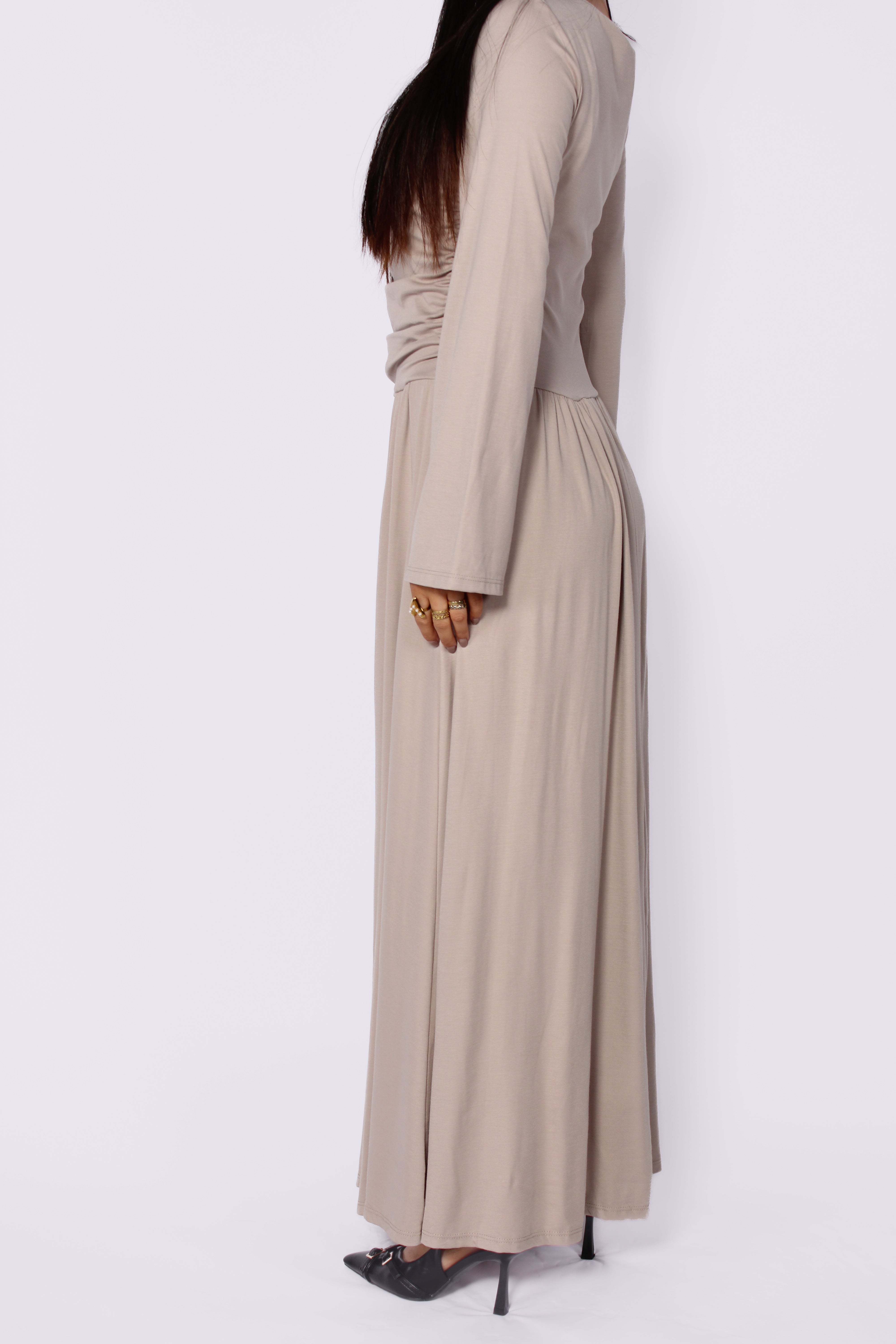SOFT DRAPE DRESS - LIGHT TAUPE