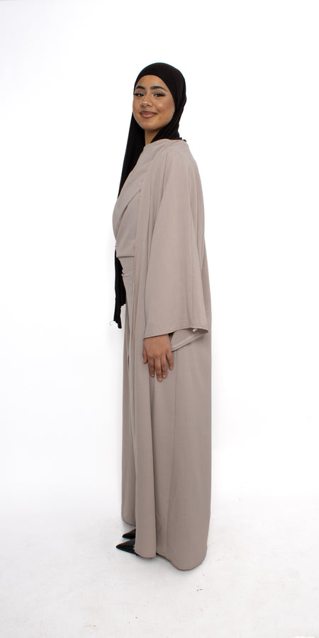 PRE ORDER 26 FEBRUARI! LEYLA SET - TAUPE