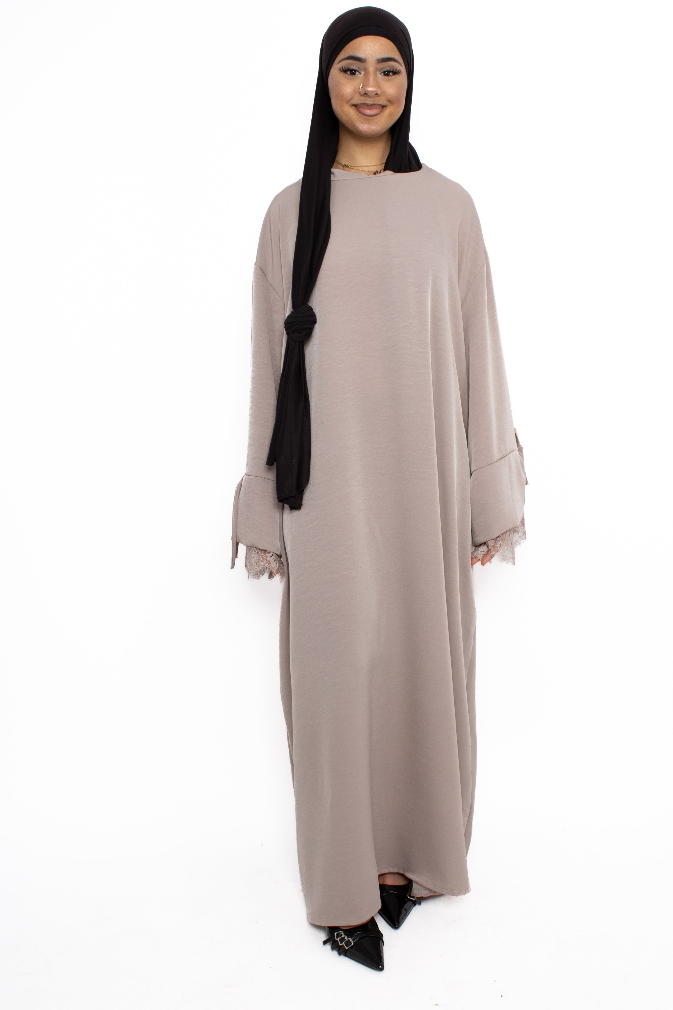 LACE ELEGANCE DRESS - TAUPE