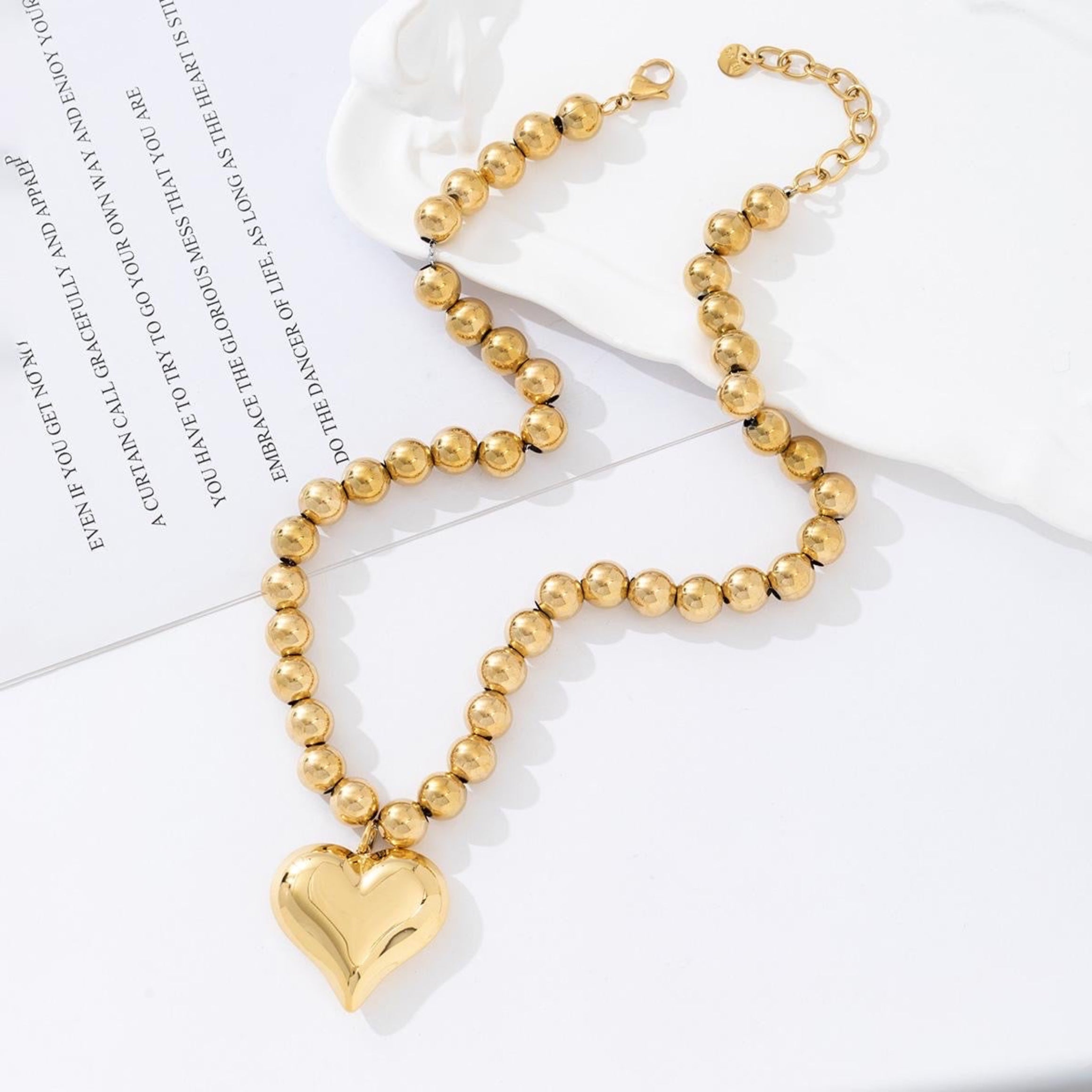 BEADS HEART NECKLACE - GOLD