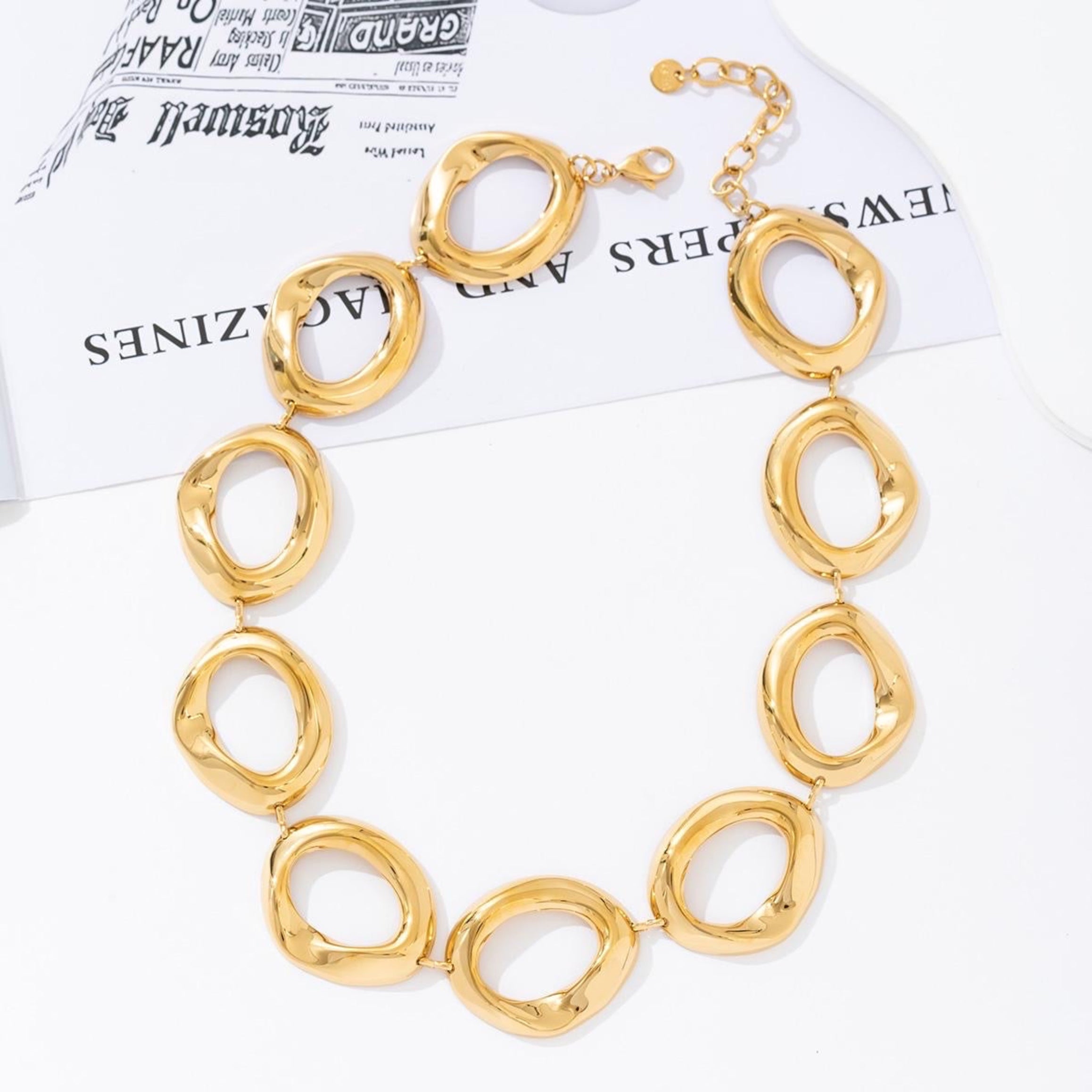 WAVY HALO NECKLACE - GOLD