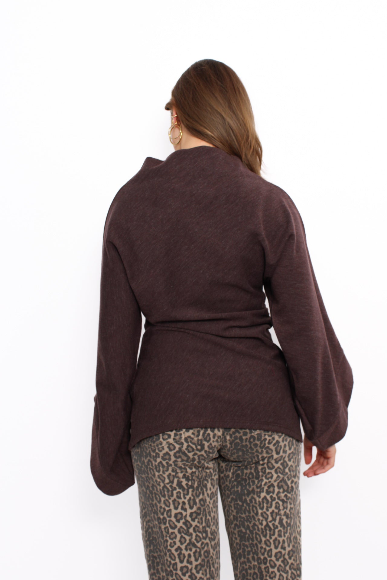 ABBY SWEATER - BROWN