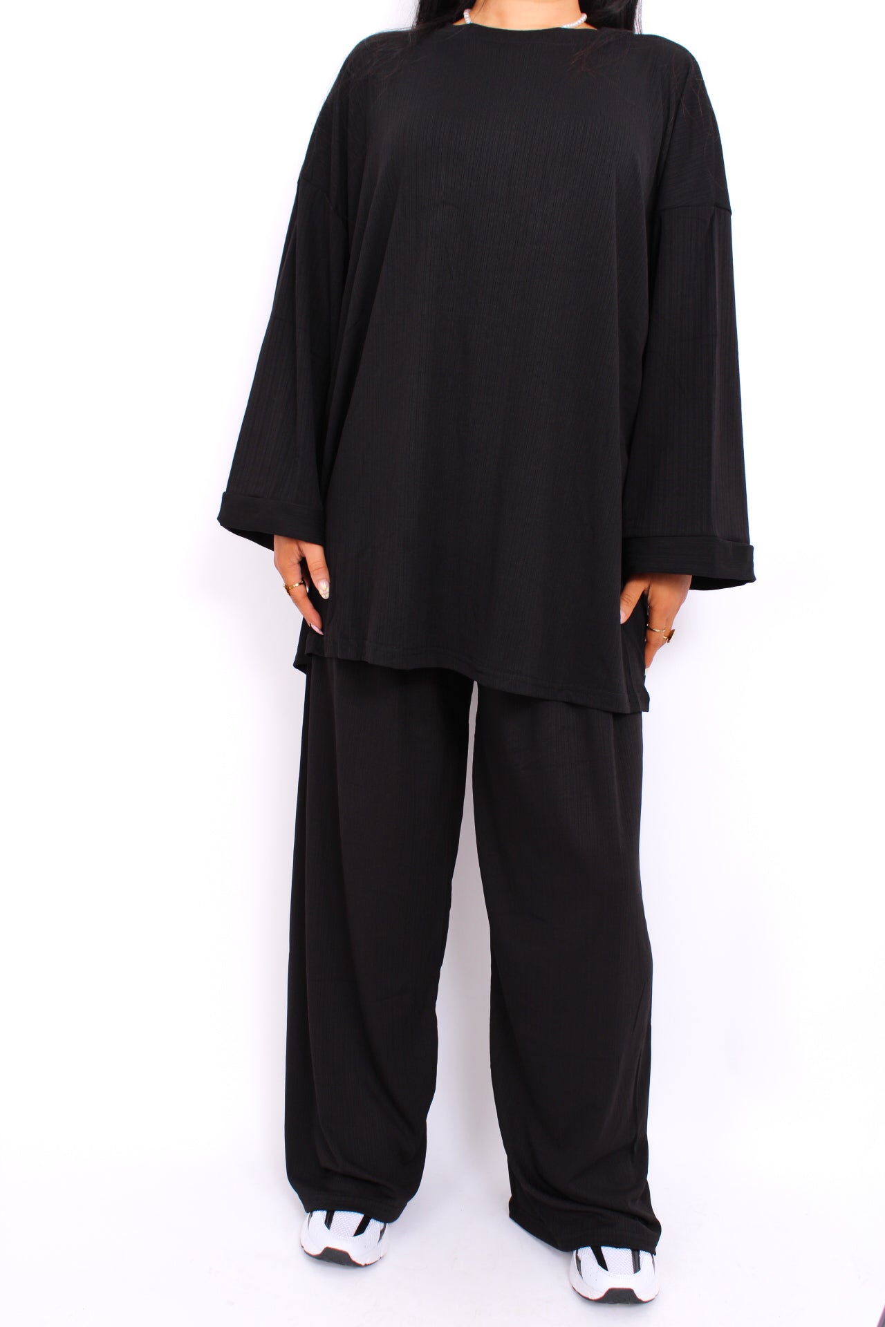 PRE ORDER 14 MEI! JARA SET - BLACK