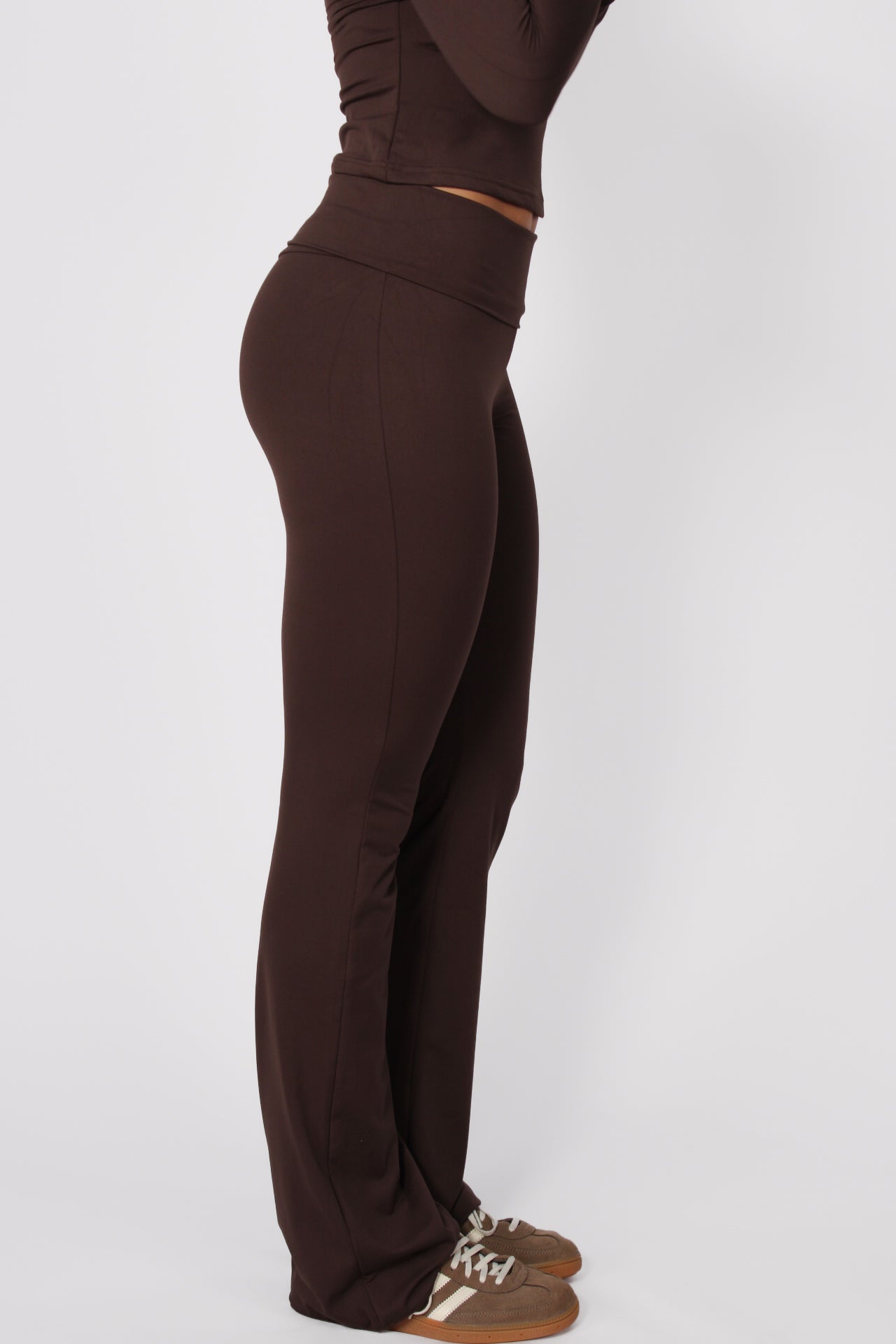 FOLD OVER FLARED PANTS - BROWN