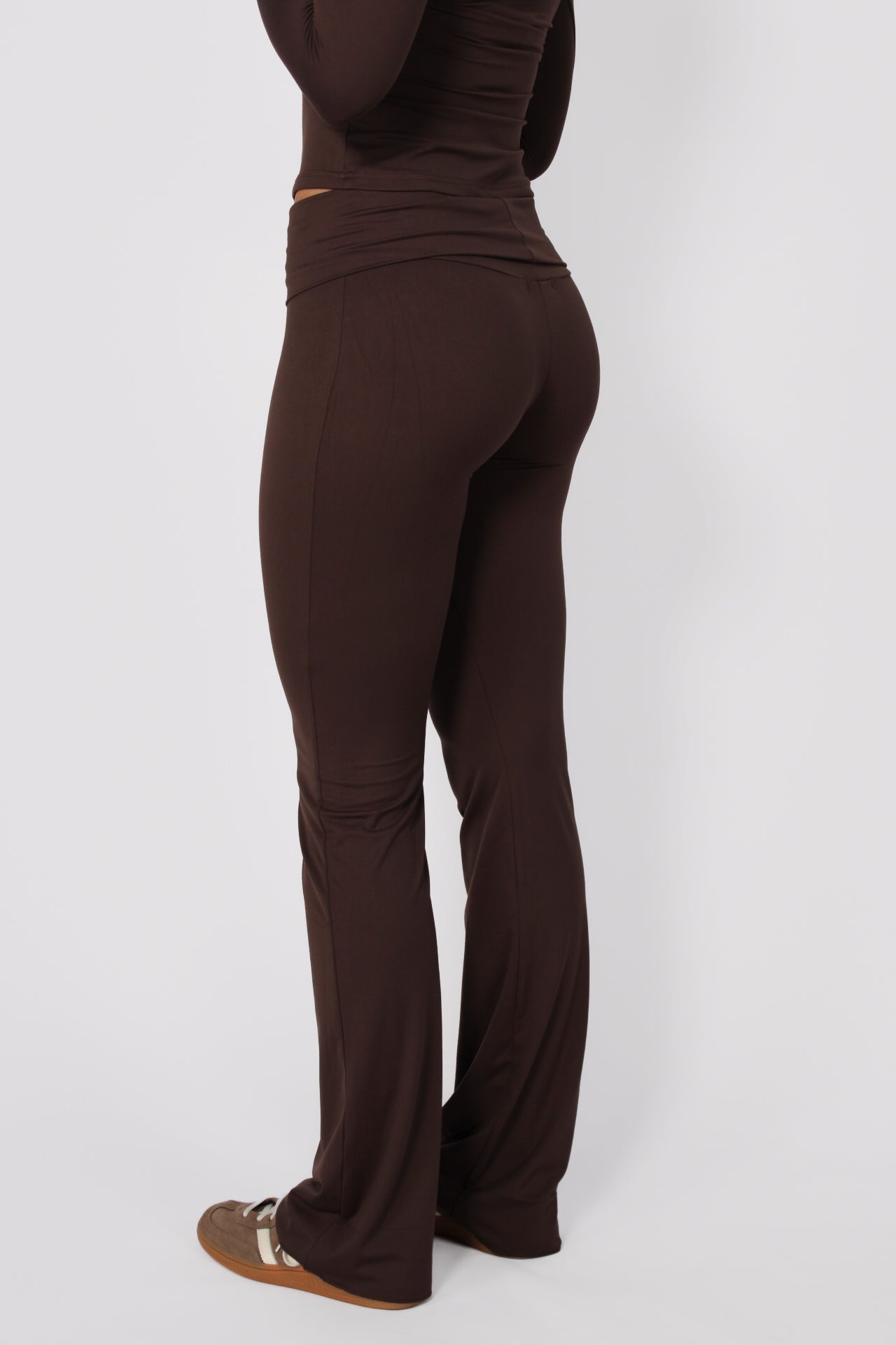 FOLD OVER FLARED PANTS - BROWN
