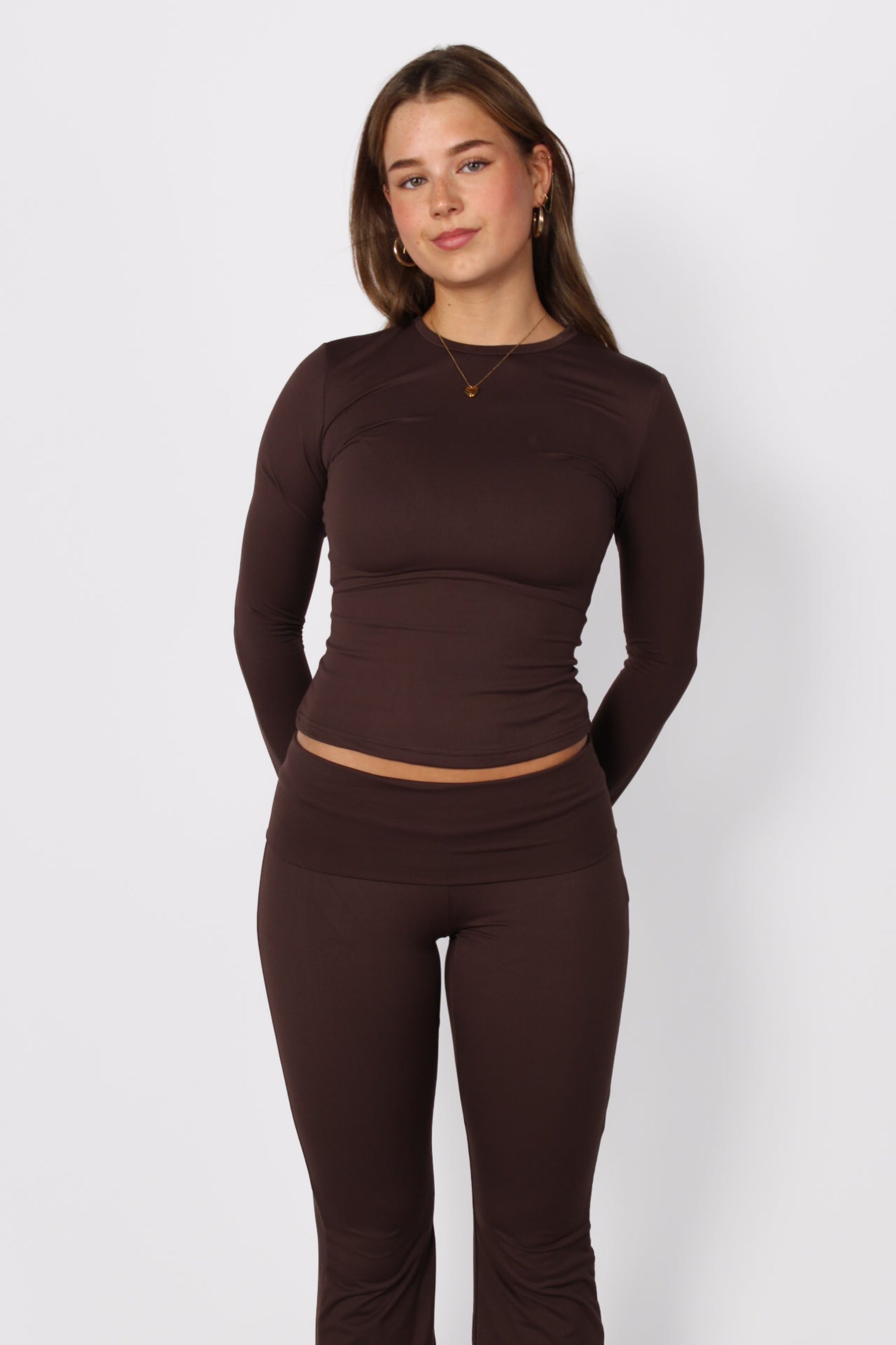 STRETCHY SOFT TOP - BROWN