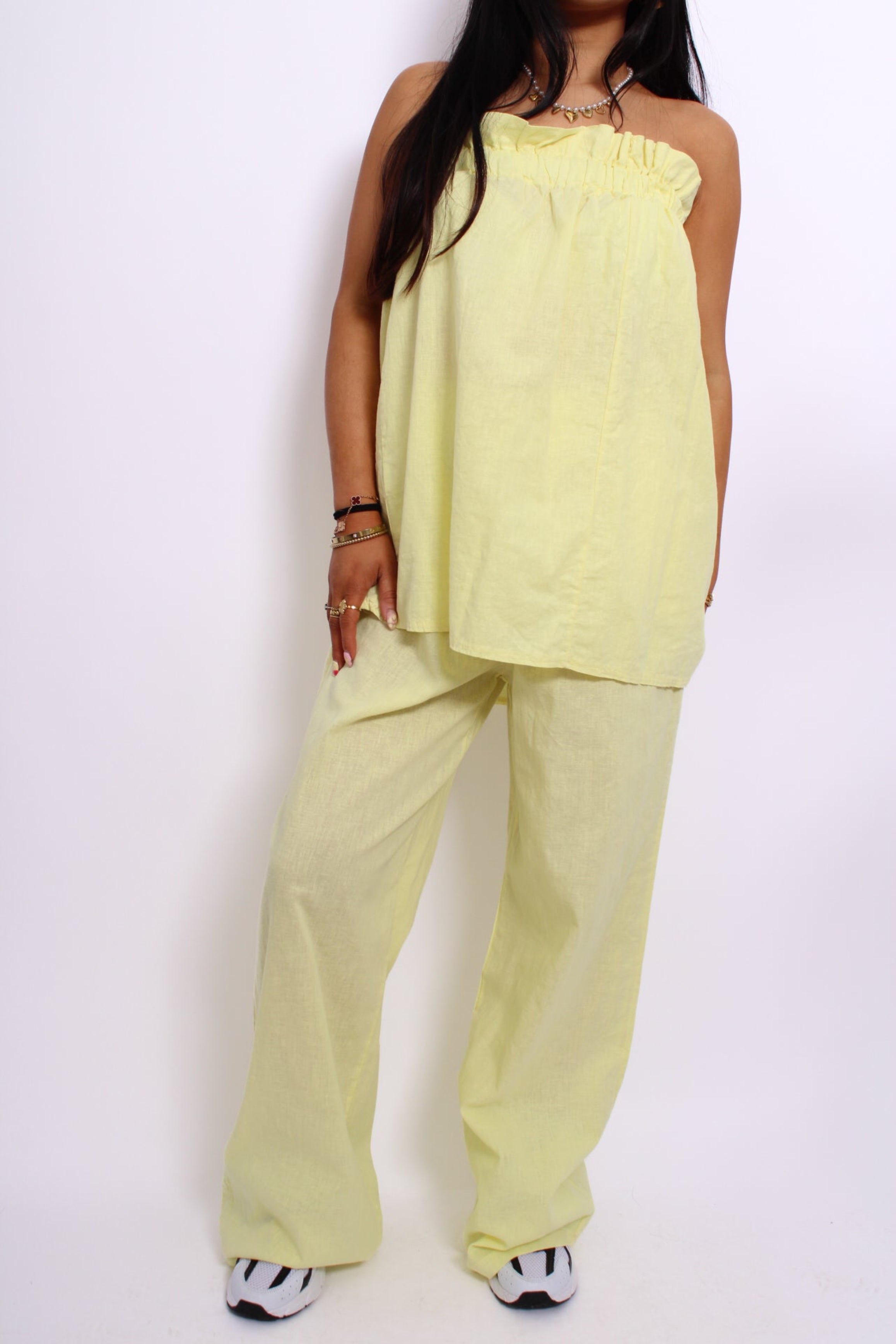 LOLA SET - BUTTER YELLOW