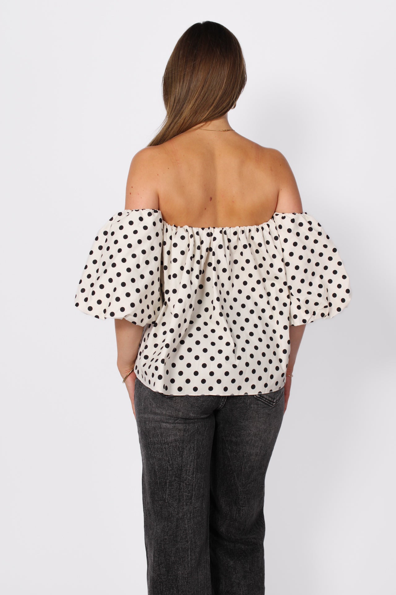 CHIC IN DOTS TOP 84052 - WHITE