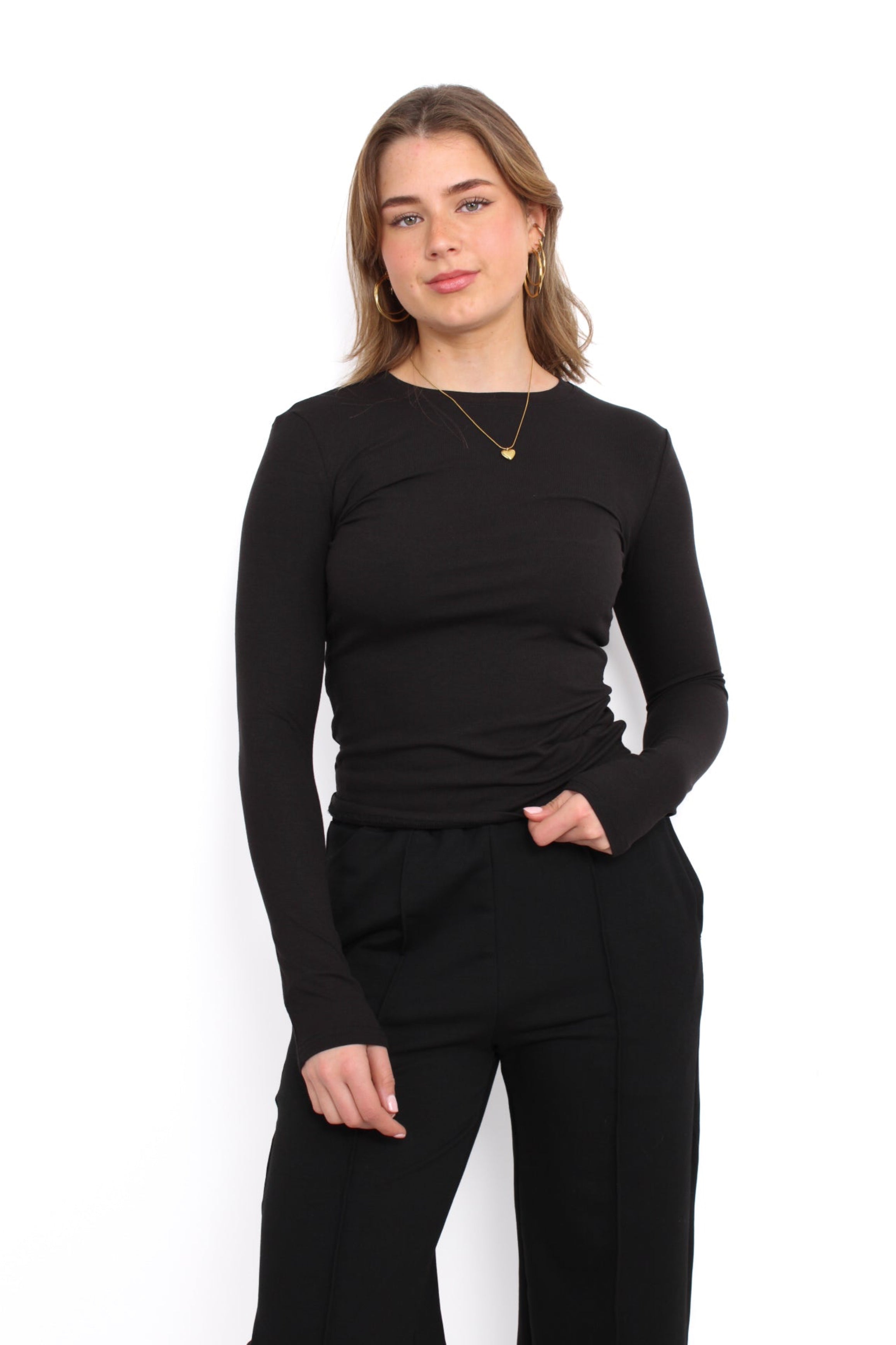 BYSWAN TOP - BLACK