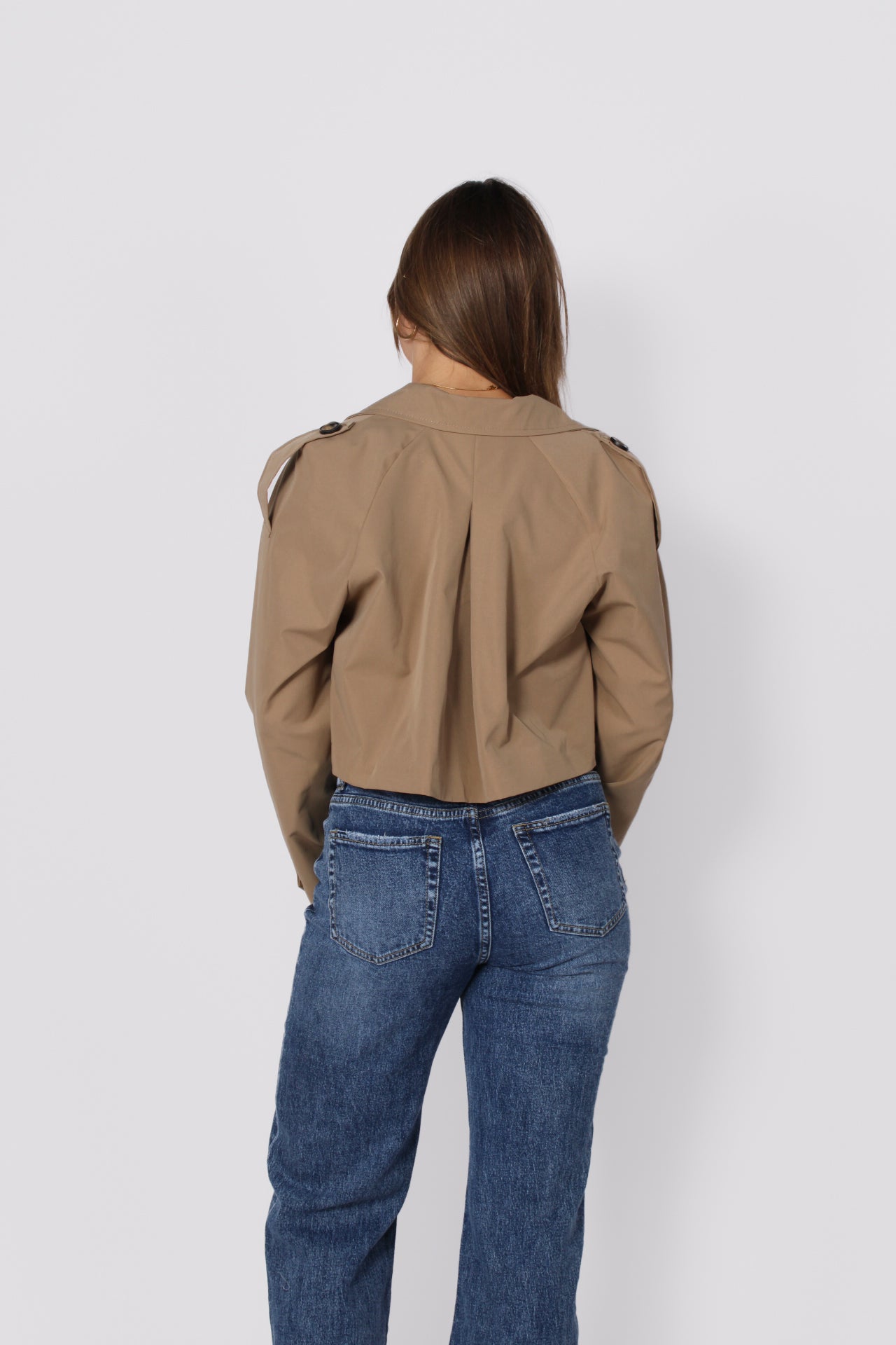 RILEY CROPPED TRENCHCOAT - CAMEL